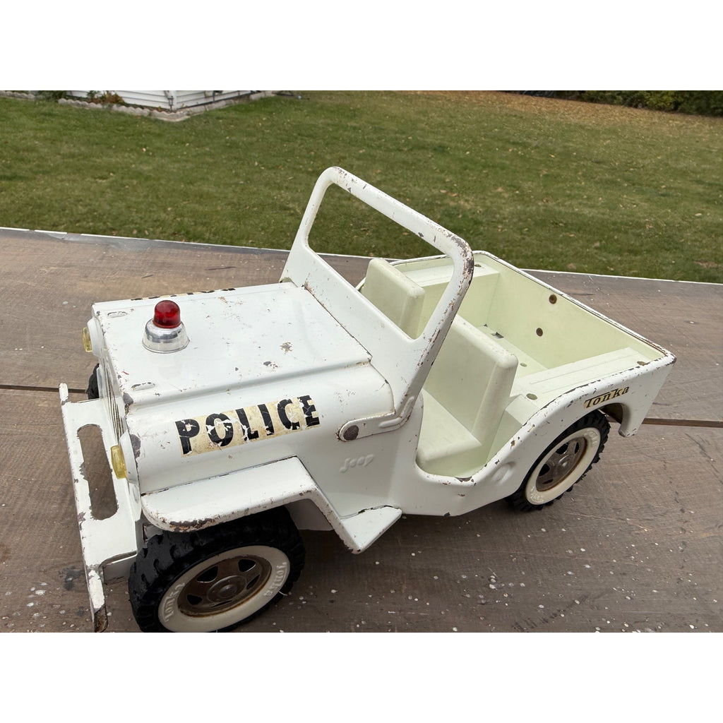 Vintage Tonka White Police Jeep Willys Pressed Steel Toy