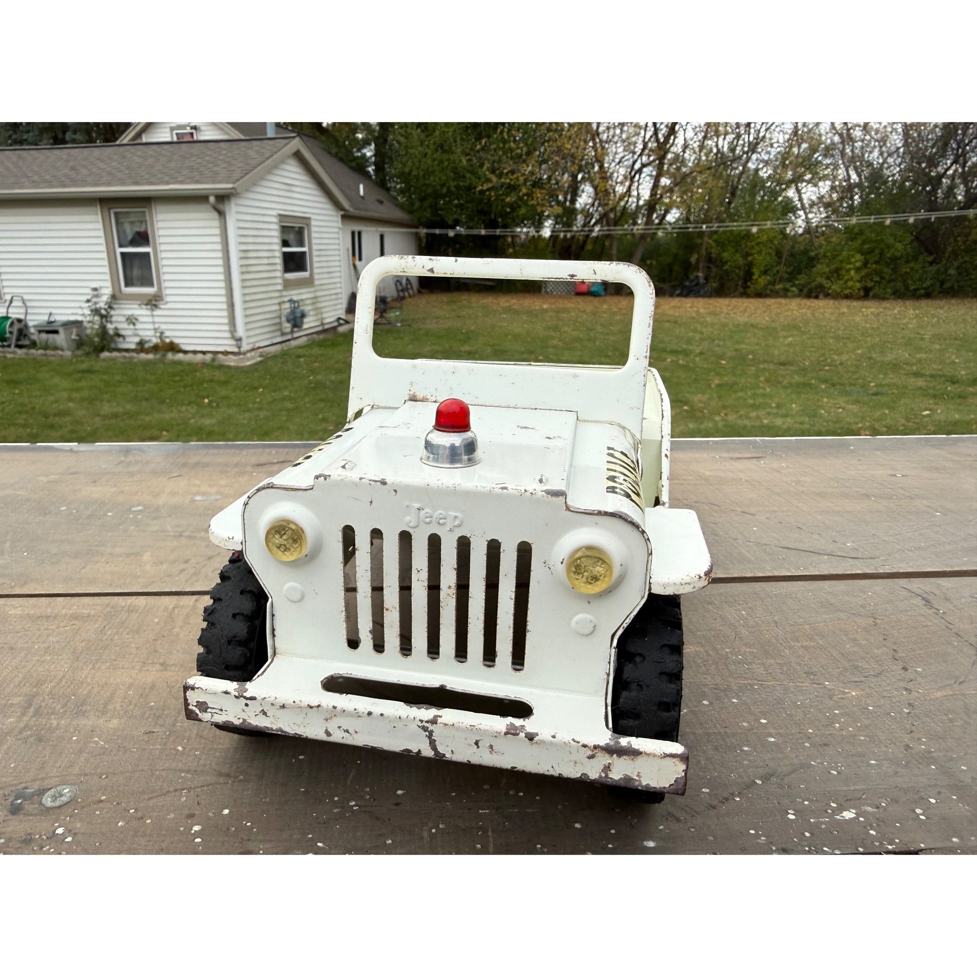 Vintage Tonka White Police Jeep Willys Pressed Steel Toy