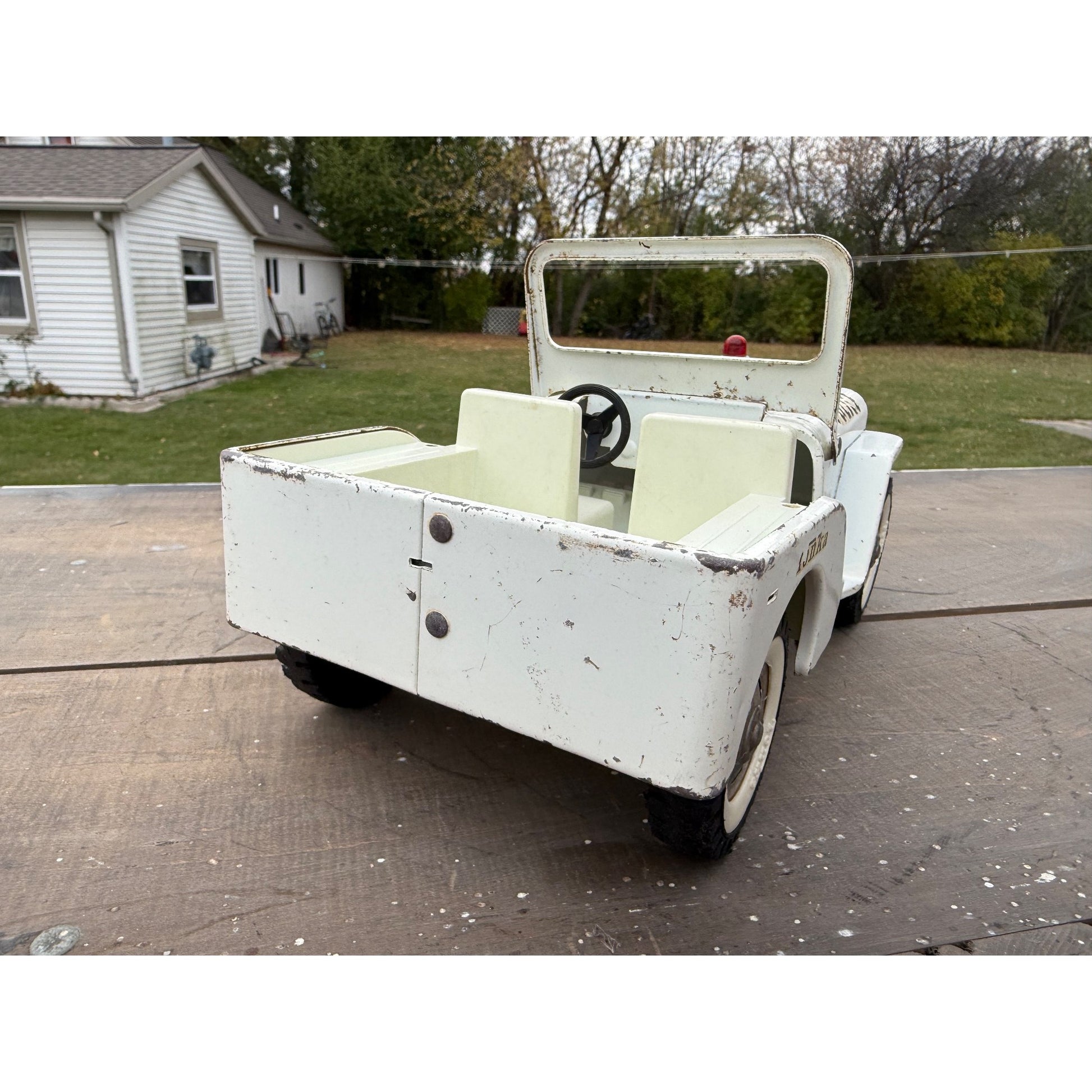 Vintage Tonka White Police Jeep Willys Pressed Steel Toy
