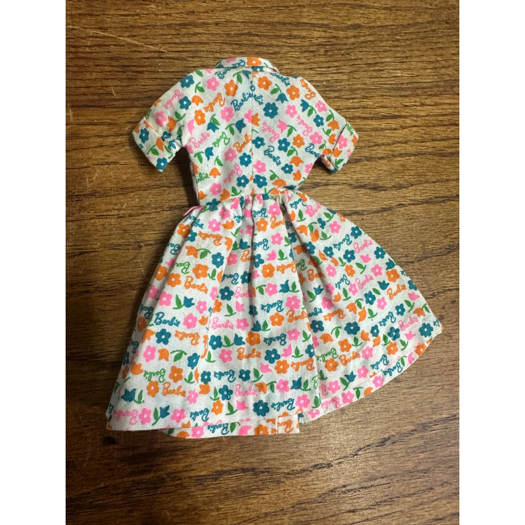 Barbie #1673 "Learns To Cook" Lunchtime Outfit - 1965 - Dress Only