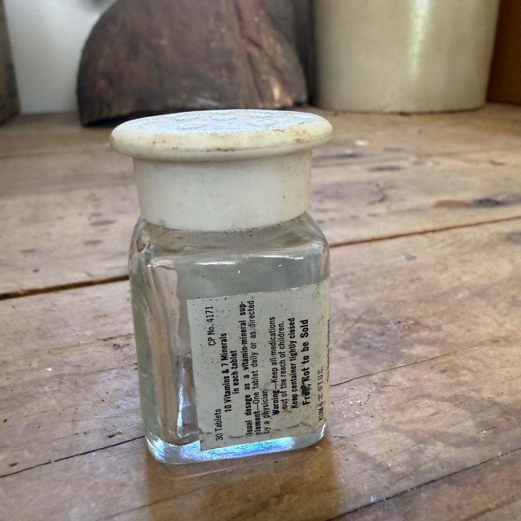 Vintage Upjohn Unicap M Plus Iron Bottle Kalamazoo MI 1975 Medicine Jar