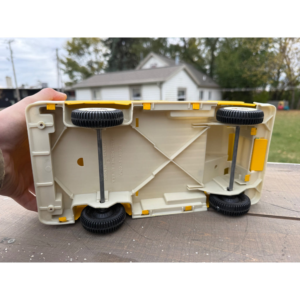 Vintage Buddy L Sunshine Biscuits Bakery Delivery Van Truck Pressed Steel Toy