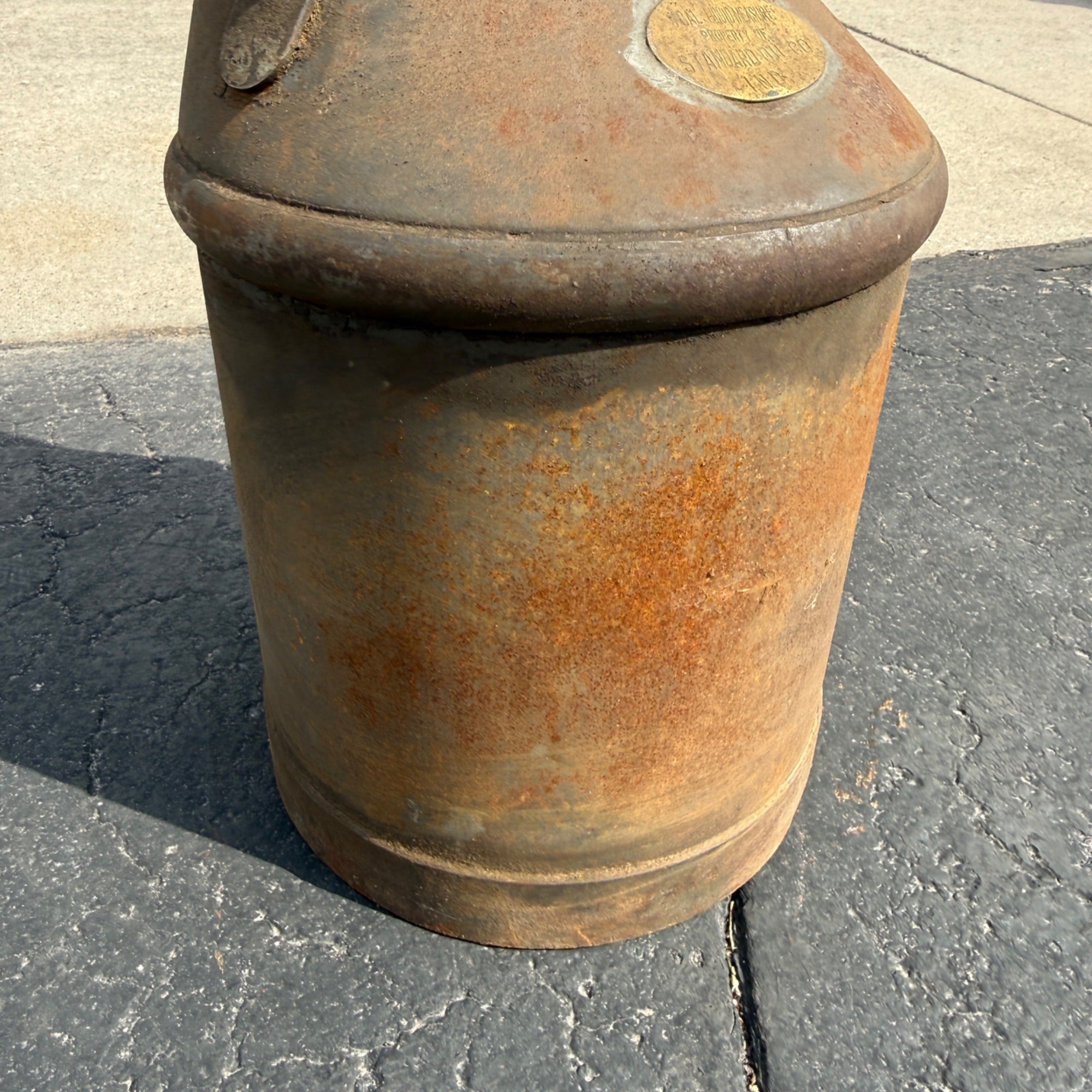 VINTAGE ANTIQUE STANDARD OIL IND 5 GAL LIQUID MEASURE CAN JUG