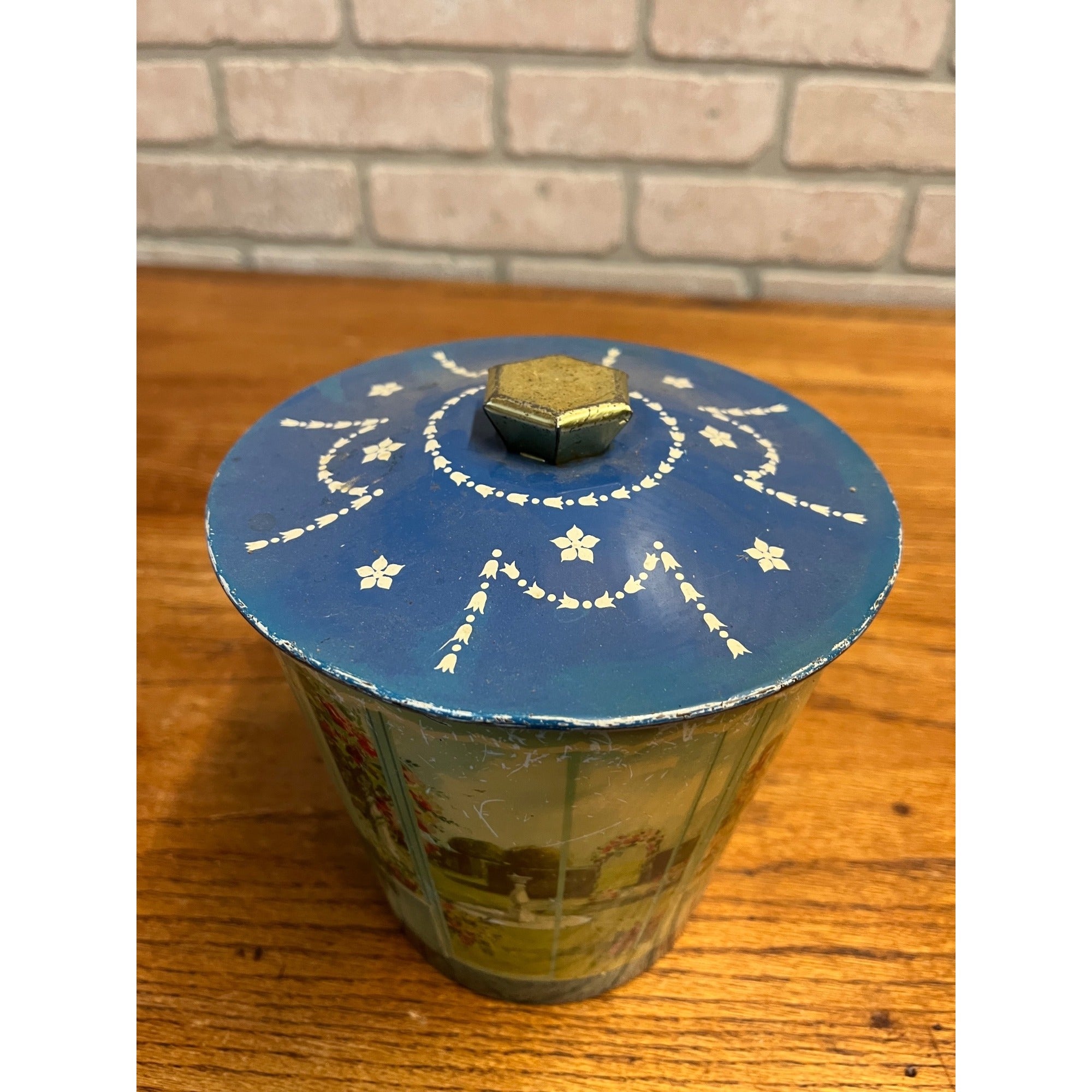 Vintage Candy Confectionery Tin Lidded Made in England Garden Landscape Scene