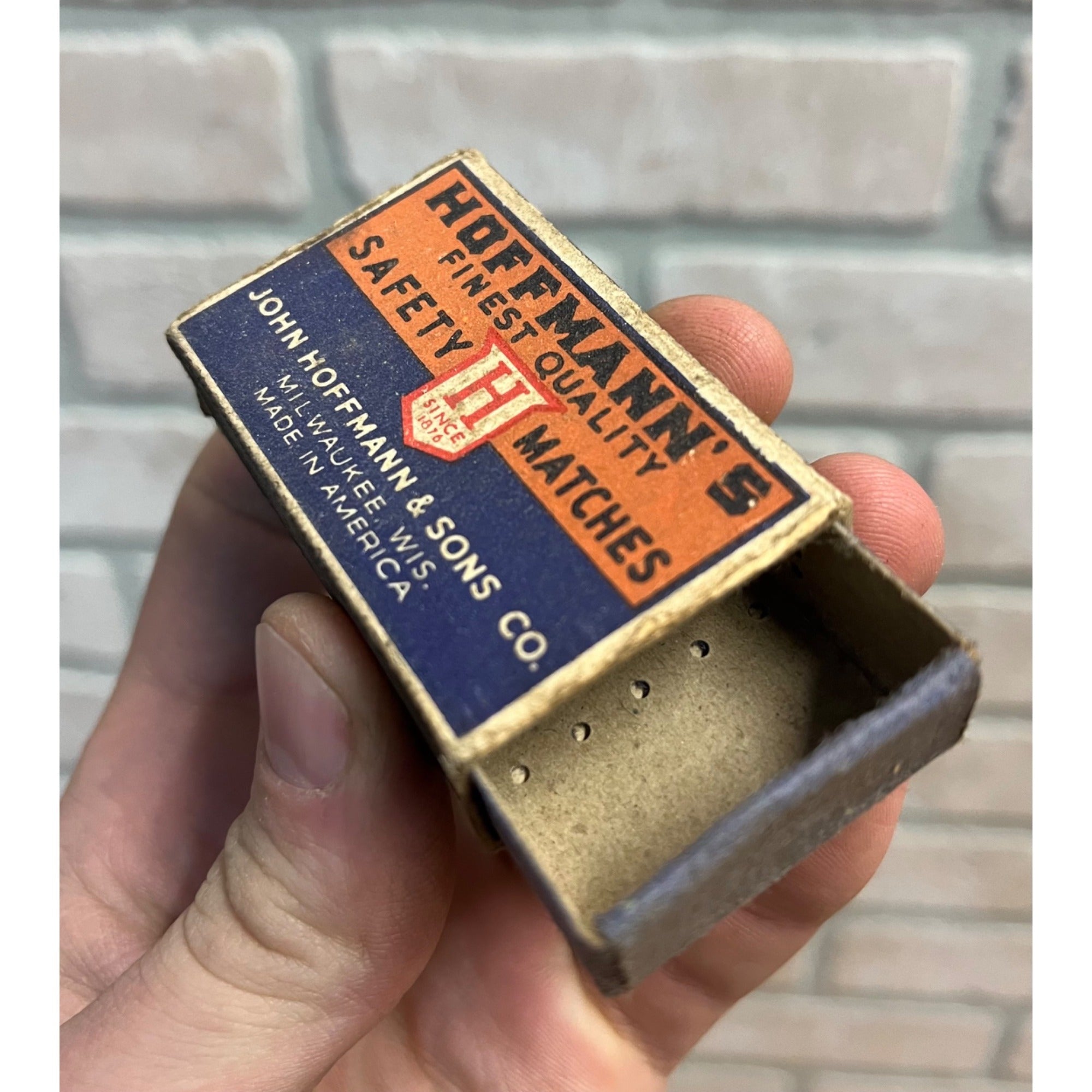 Vintage 1930s John Hoffmann & Sons Co. Safety Matches Box Milwaukee Wis WI