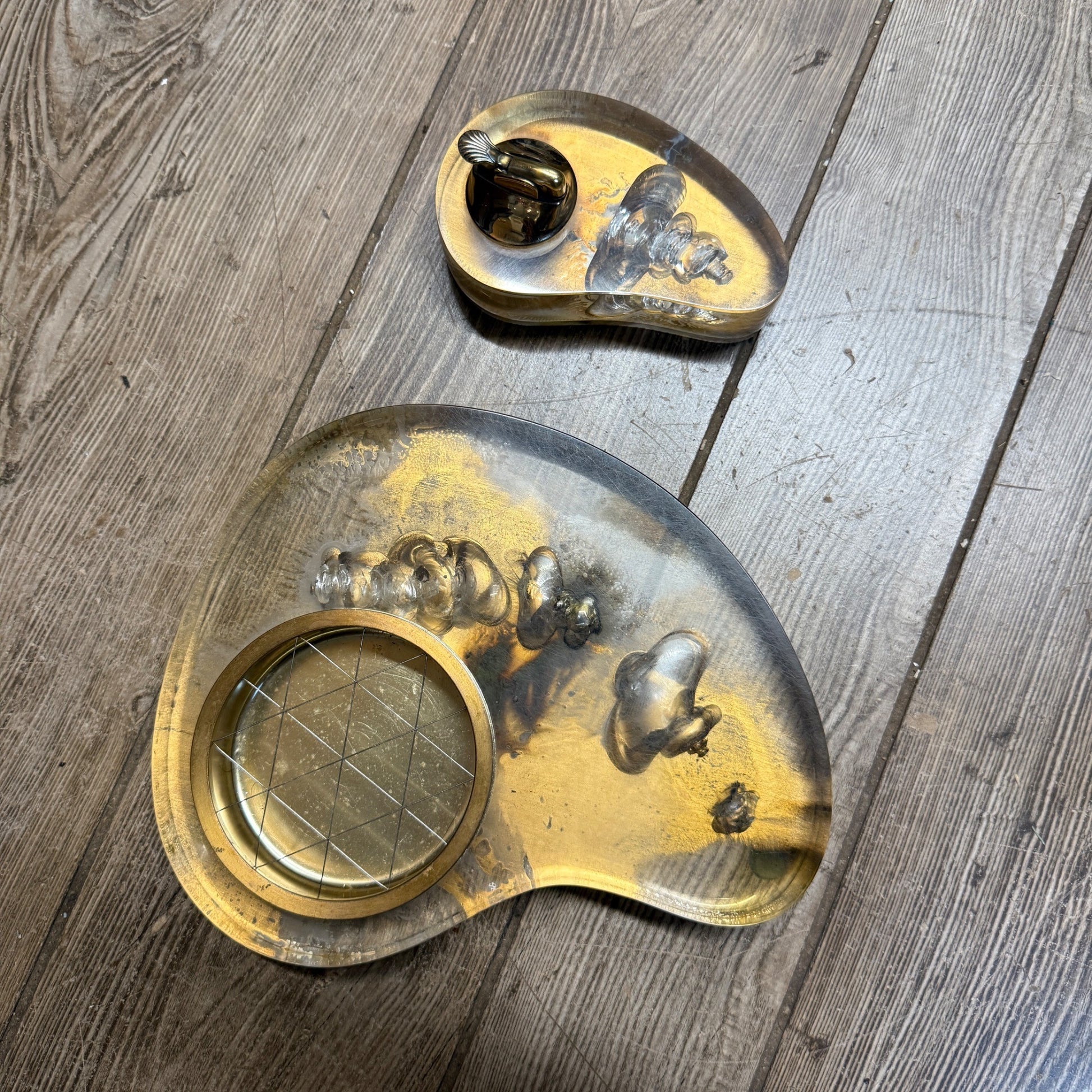 Vintage Mid Century Gold Lighter Ashtray Lucite Table Lighter Ashtray