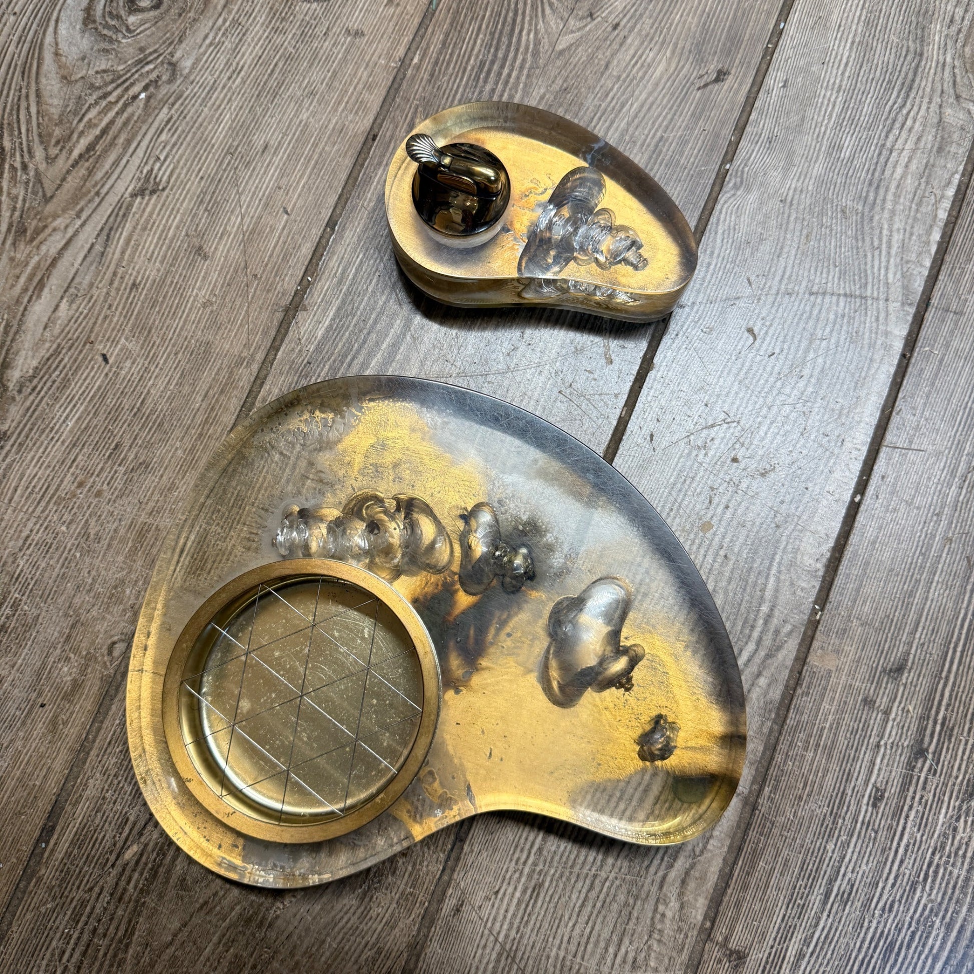 Vintage Mid Century Gold Lighter Ashtray Lucite Table Lighter Ashtray