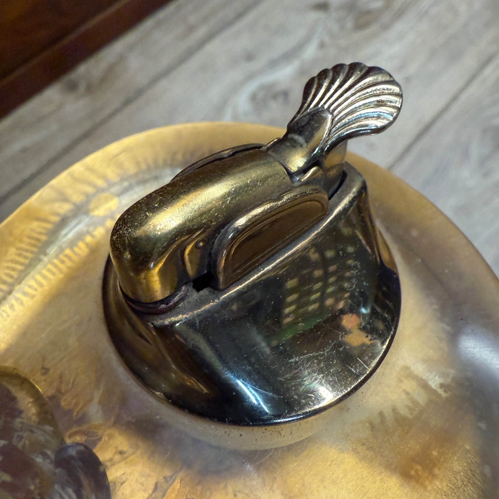 Vintage Mid Century Gold Lighter Ashtray Lucite Table Lighter Ashtray