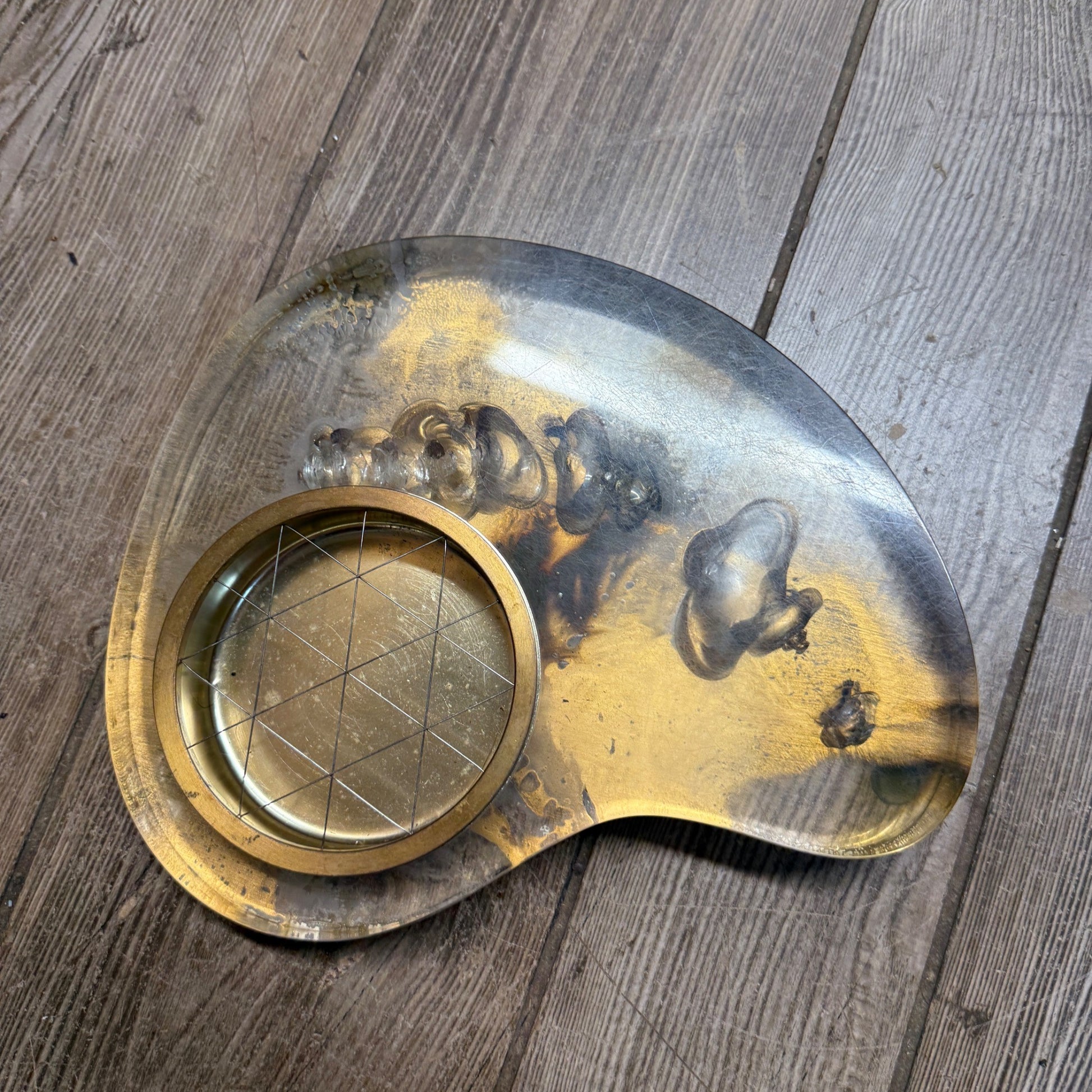 Vintage Mid Century Gold Lighter Ashtray Lucite Table Lighter Ashtray