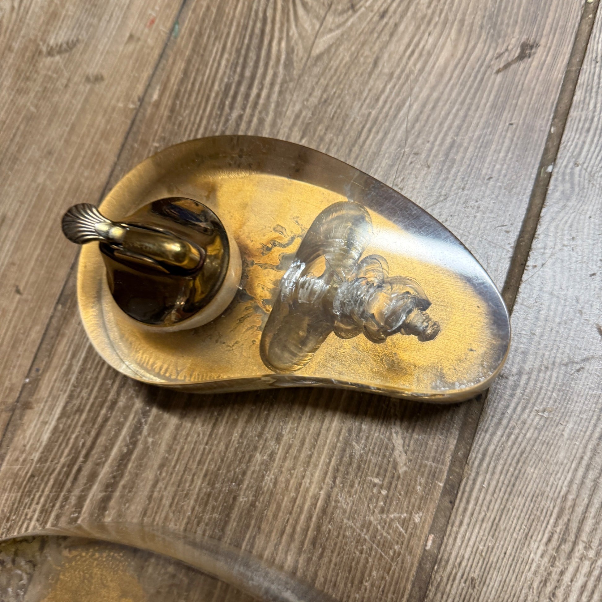 Vintage Mid Century Gold Lighter Ashtray Lucite Table Lighter Ashtray