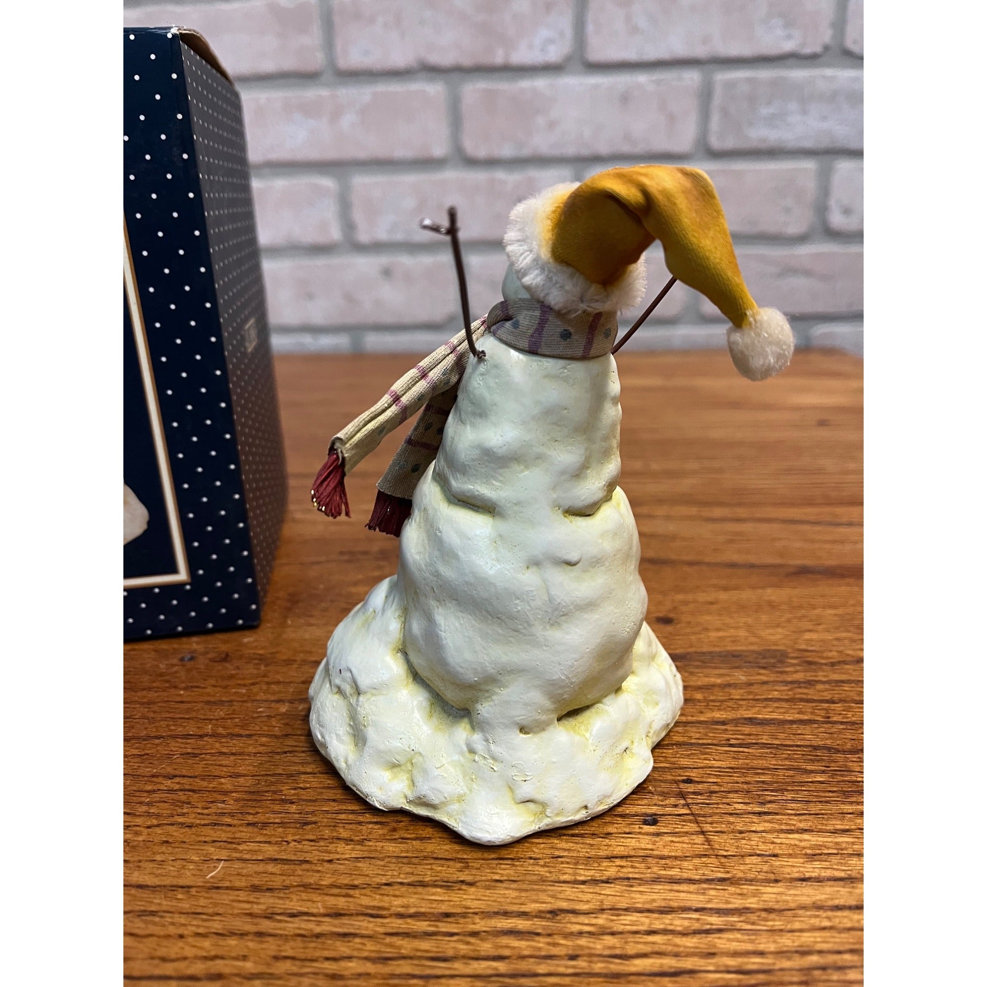 2004 Falling Snow by Karen Good Snowman Figure Lang Classic Santa & Snowmen