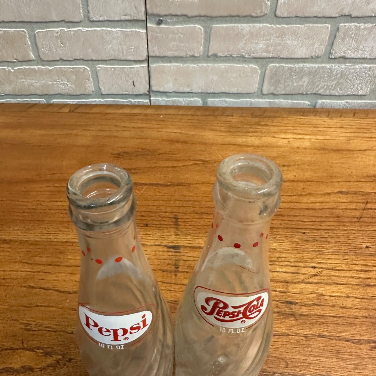 (2) Pepsi Cola Pepsi Twist  Polka Dot 10oz Soda Pop Bottles