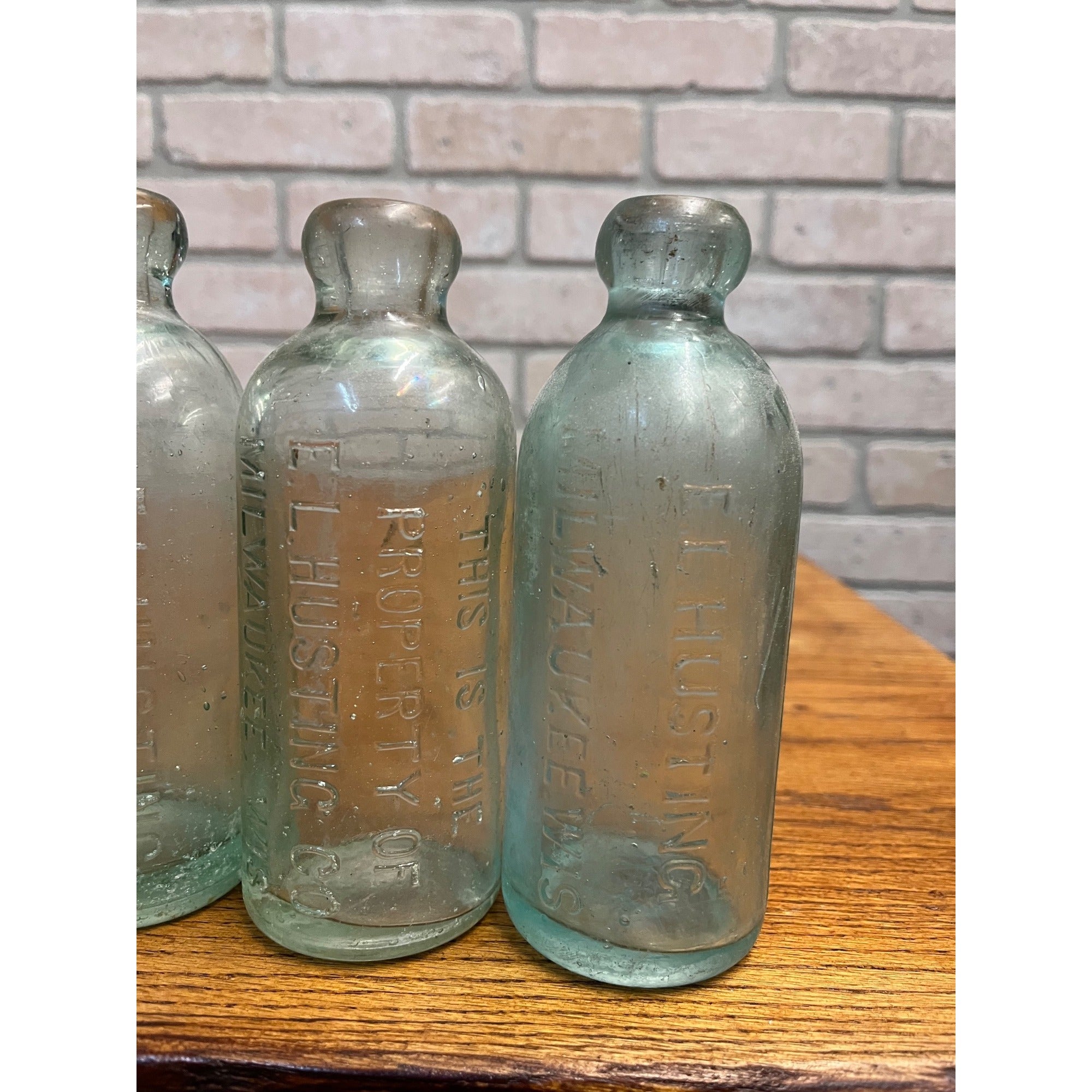 E.L. Husting Milwaukee Wisconsin Blob Top Hutchinson Soda Bottles Lot (3)