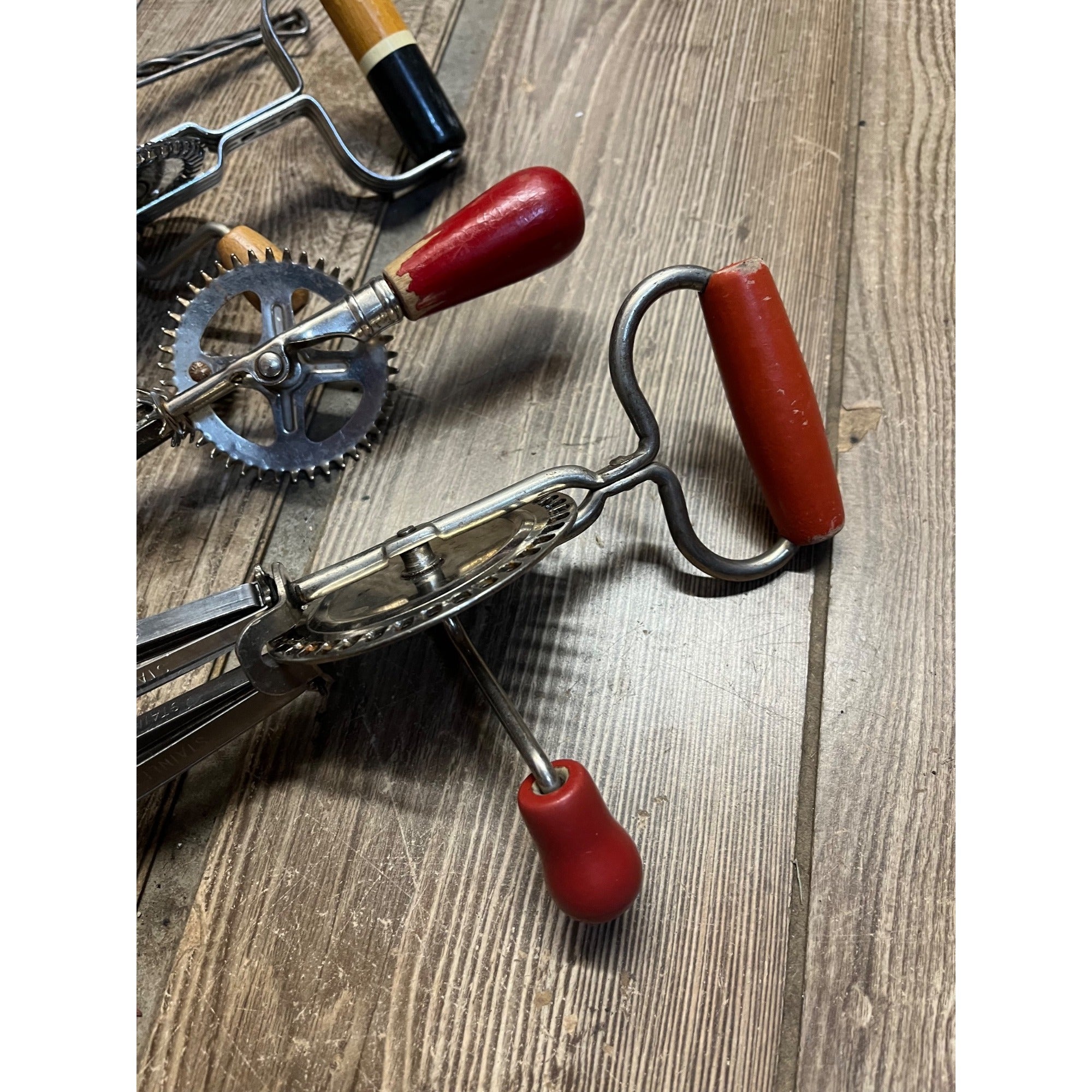 Vintage Lot Egg Beater Whisks Wood Handle Kitchen Tools Ecko Edlund