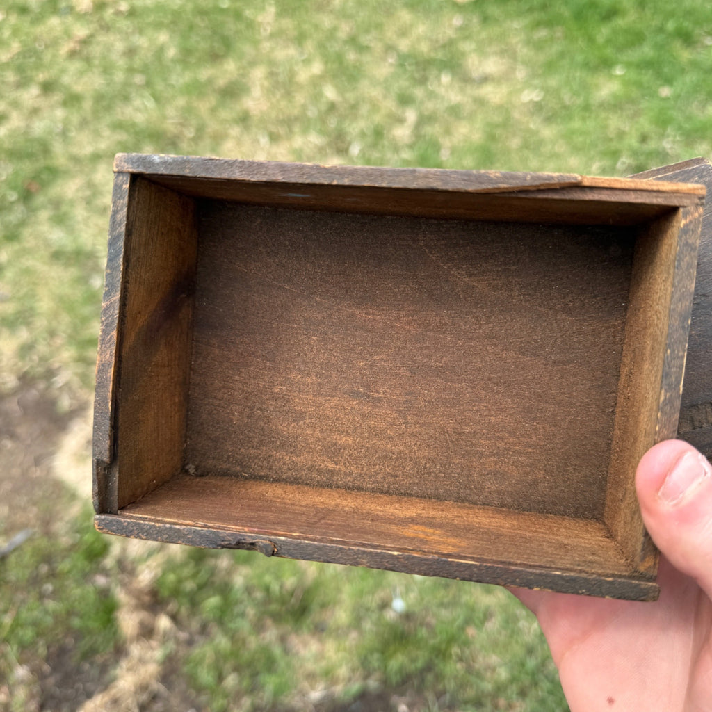 Antique Vintage Bob White Codfish Slide Top Wooden Box Advertising Gloucester MA