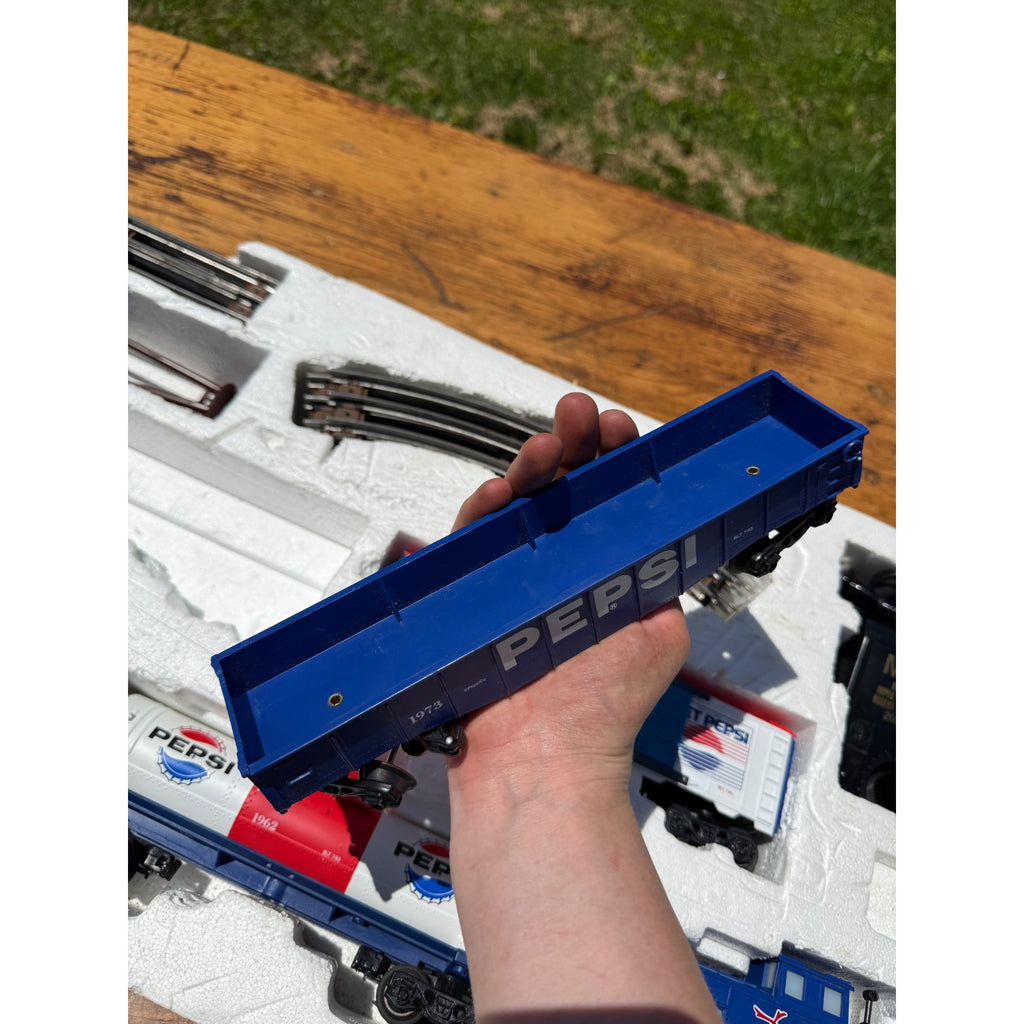 Vintage O-27 Gauge K-Line Pepsi Generation Train Set Complete Set