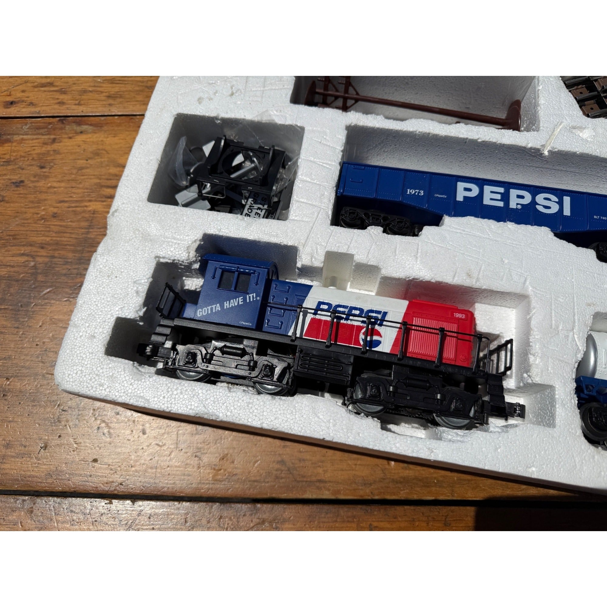 Vintage O-27 Gauge K-Line Pepsi Generation Train Set Complete Set