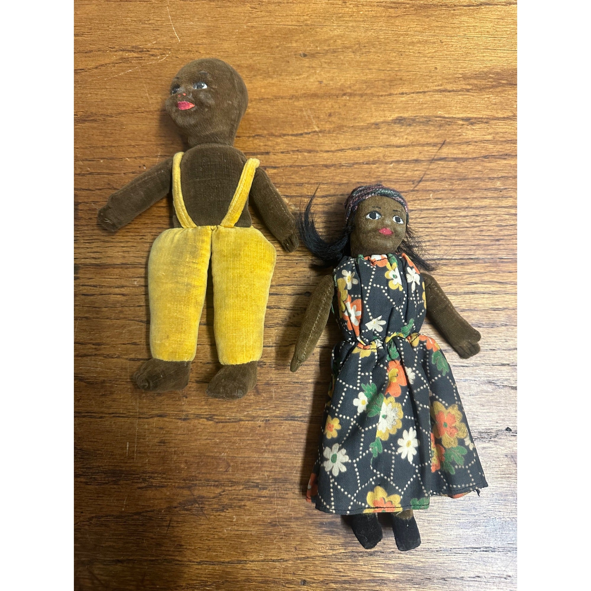 Vintage 1930s Norah Wellings Felt Fabric Black Native Islander Dolls Pair