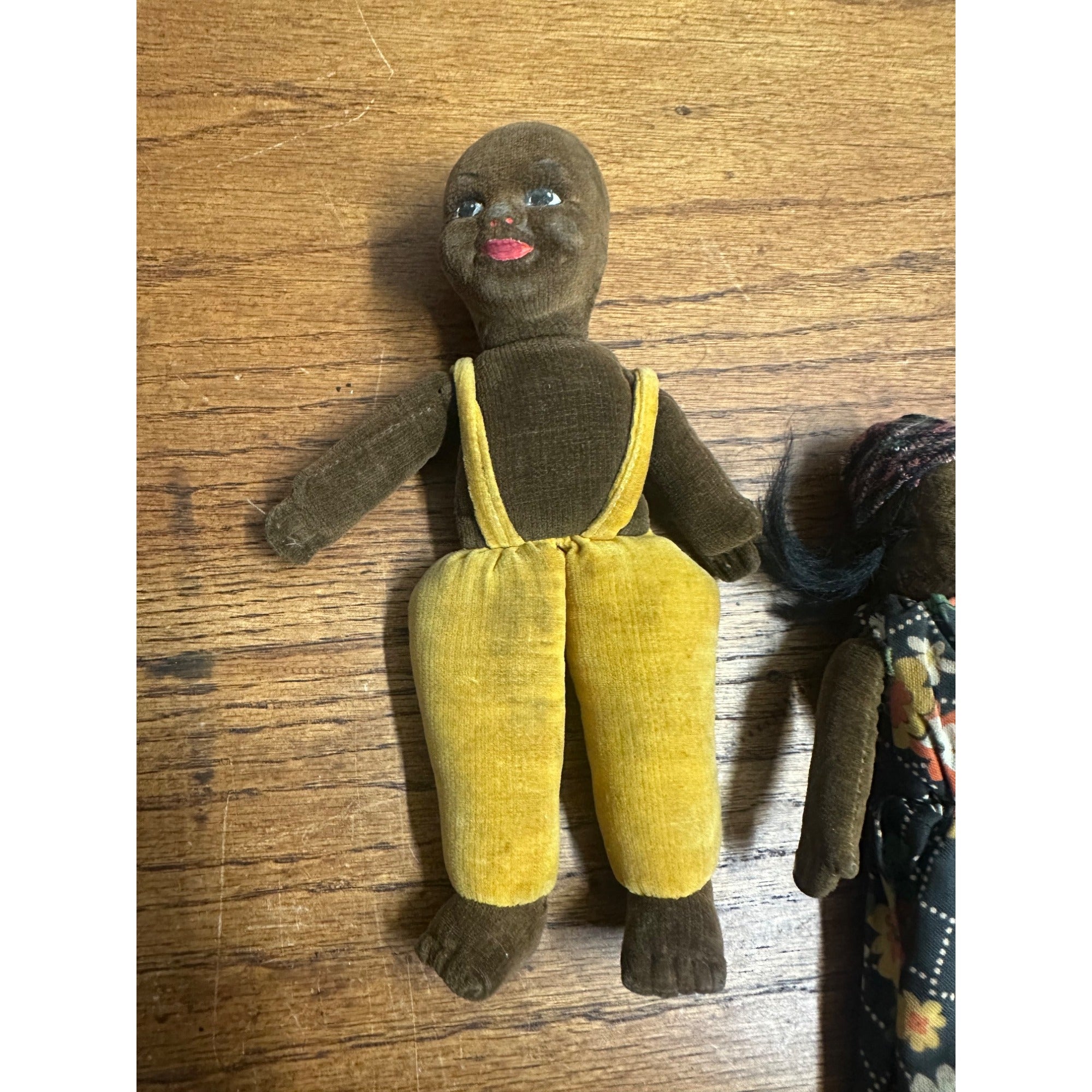 Vintage 1930s Norah Wellings Felt Fabric Black Native Islander Dolls Pair