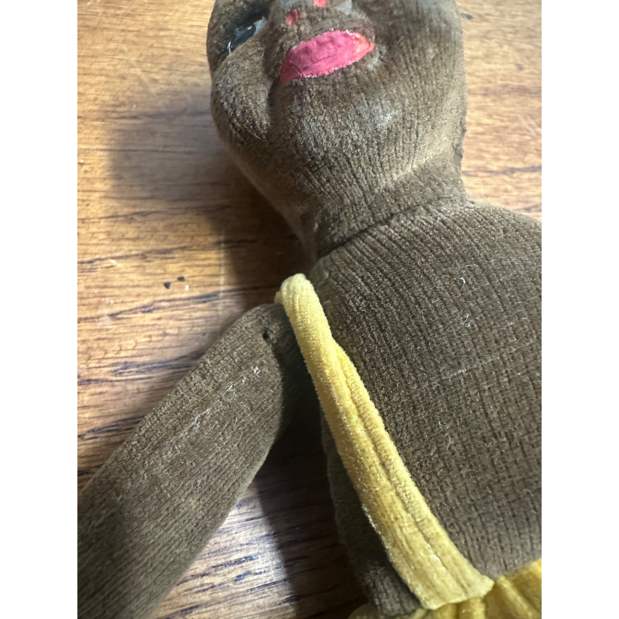 Vintage 1930s Norah Wellings Felt Fabric Black Native Islander Dolls Pair