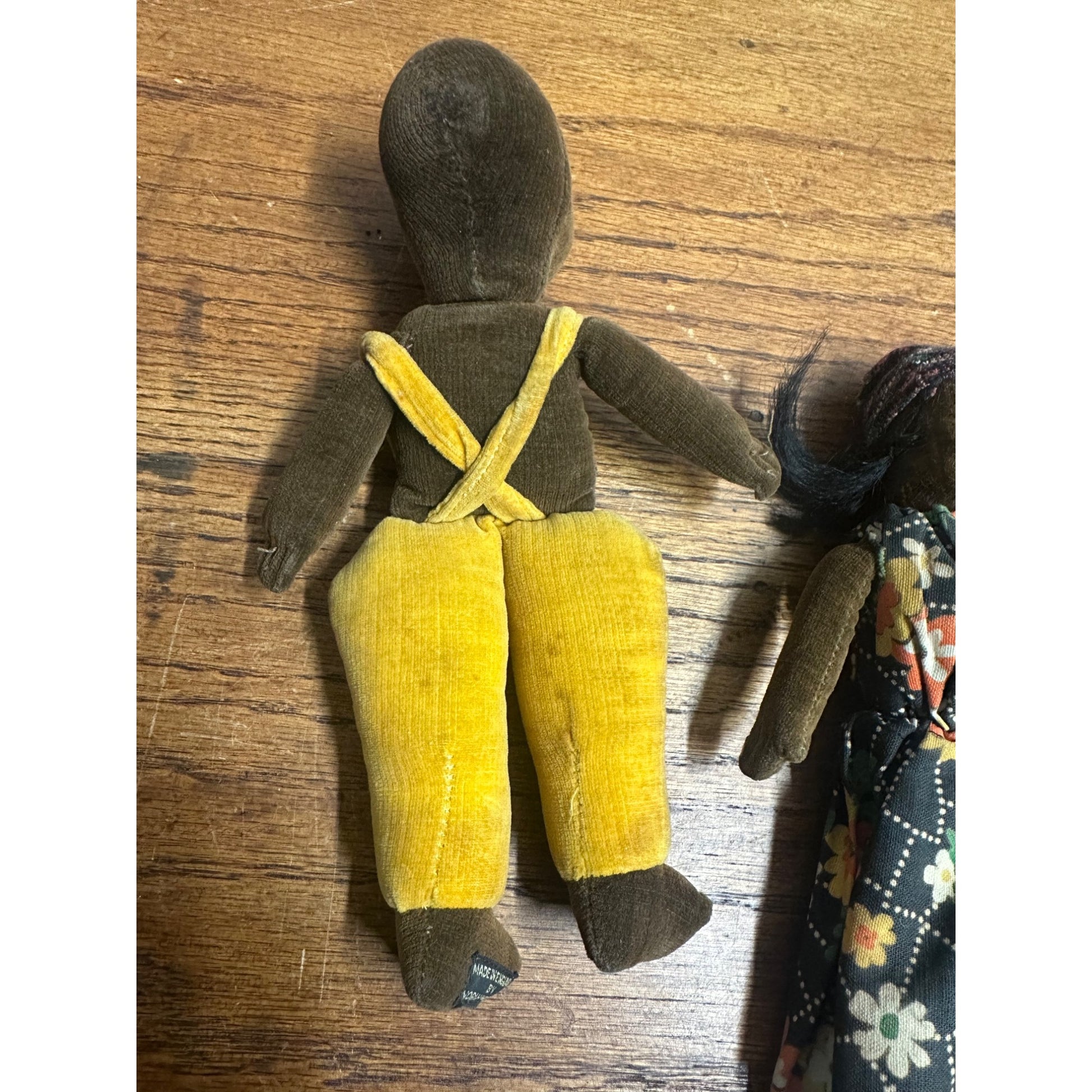 Vintage 1930s Norah Wellings Felt Fabric Black Native Islander Dolls Pair