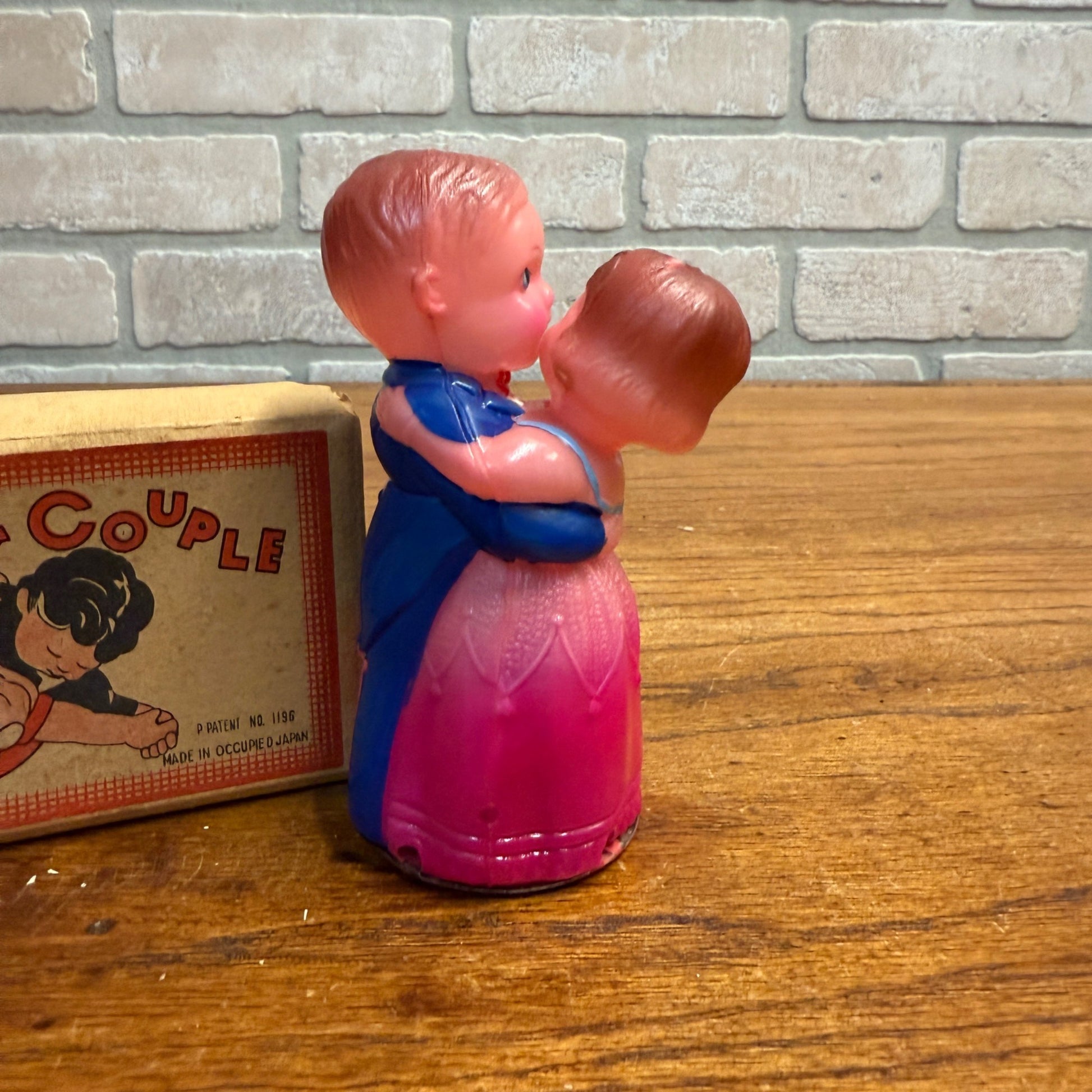 Vintage Celluloid Dancing Couple Dance Wind-Up Toy Made In Japan w/ Box
