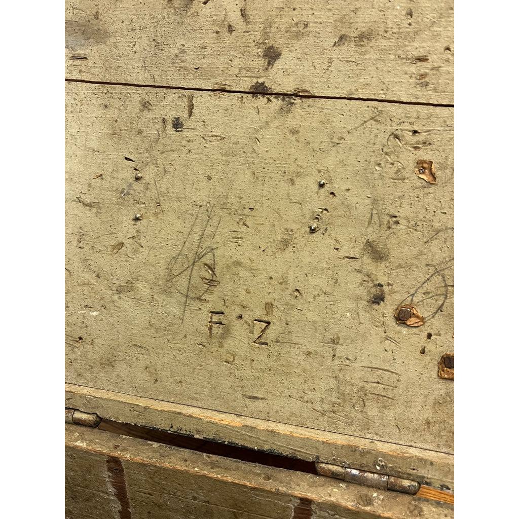 Antique Primitive 19th c. Wooden Veterinary Medicine Chest Latching Box Crate