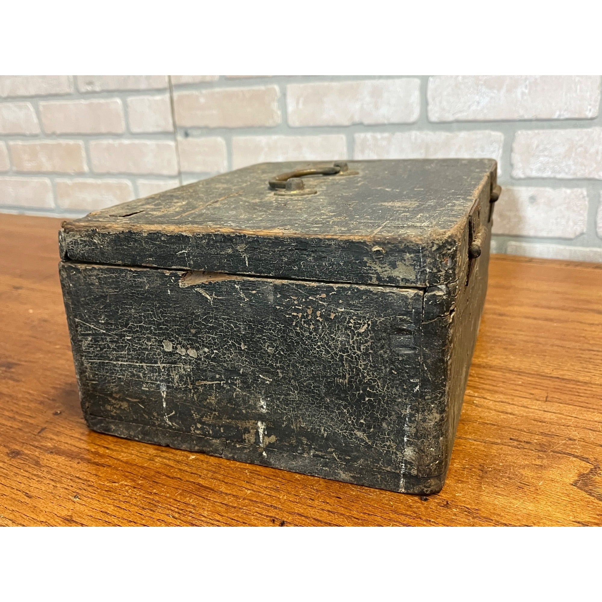 Antique Primitive 19th c. Wooden Veterinary Medicine Chest Latching Box Crate