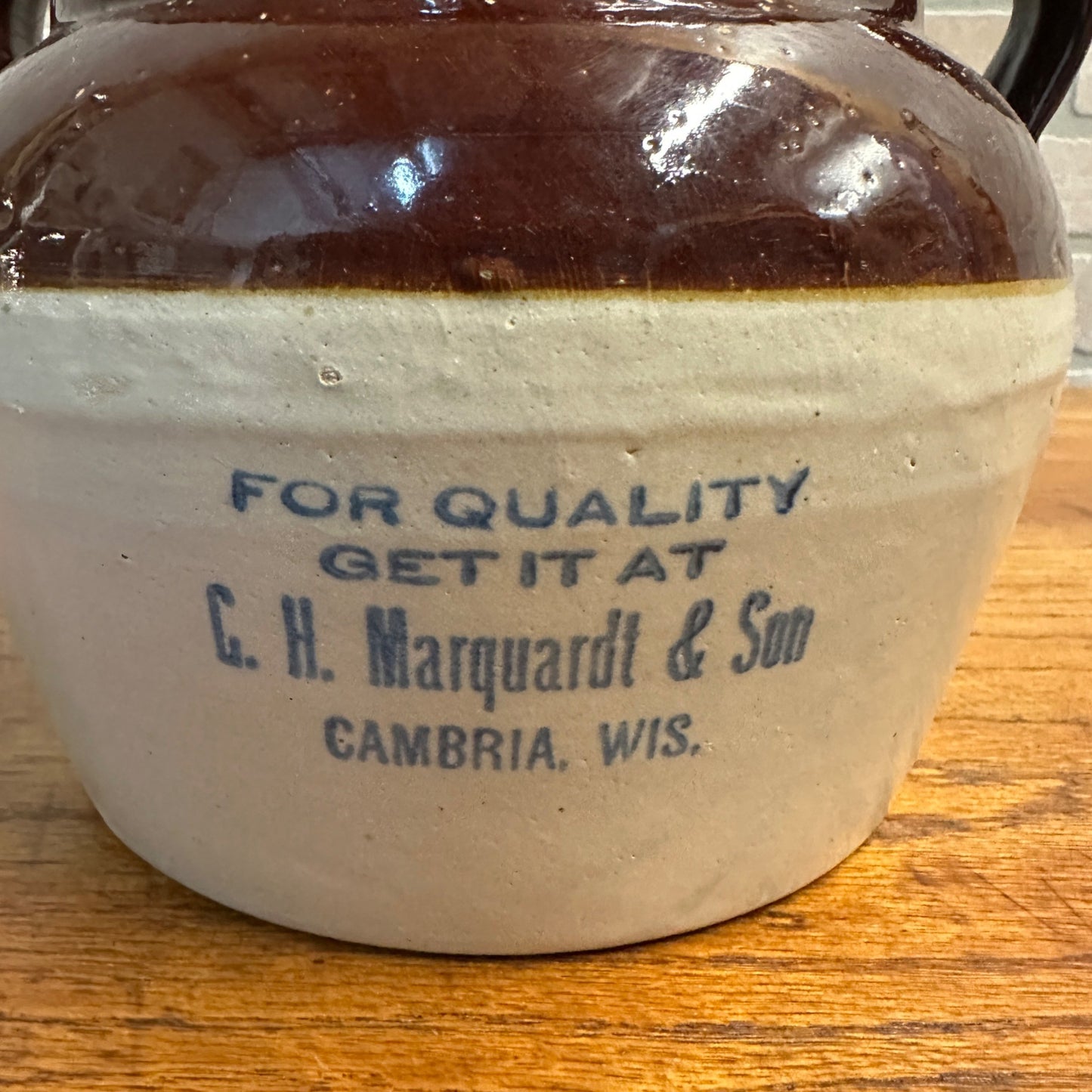 Red Wing Bean Pot Stoneware G. H. Marquardt & Son Cambria Wisconsin WI