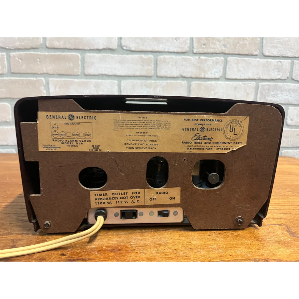 Vintage General Electric Model 516 Alarm Clock Tube Radio Brown - Parts/Repair