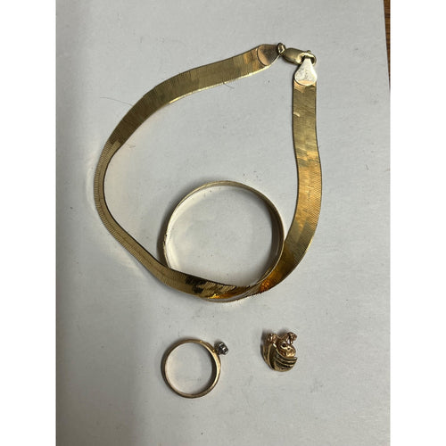 Vintage Gold Estate Lot Italy 10k Necklace 19.48 grams, 14k gold ring, 14k pin