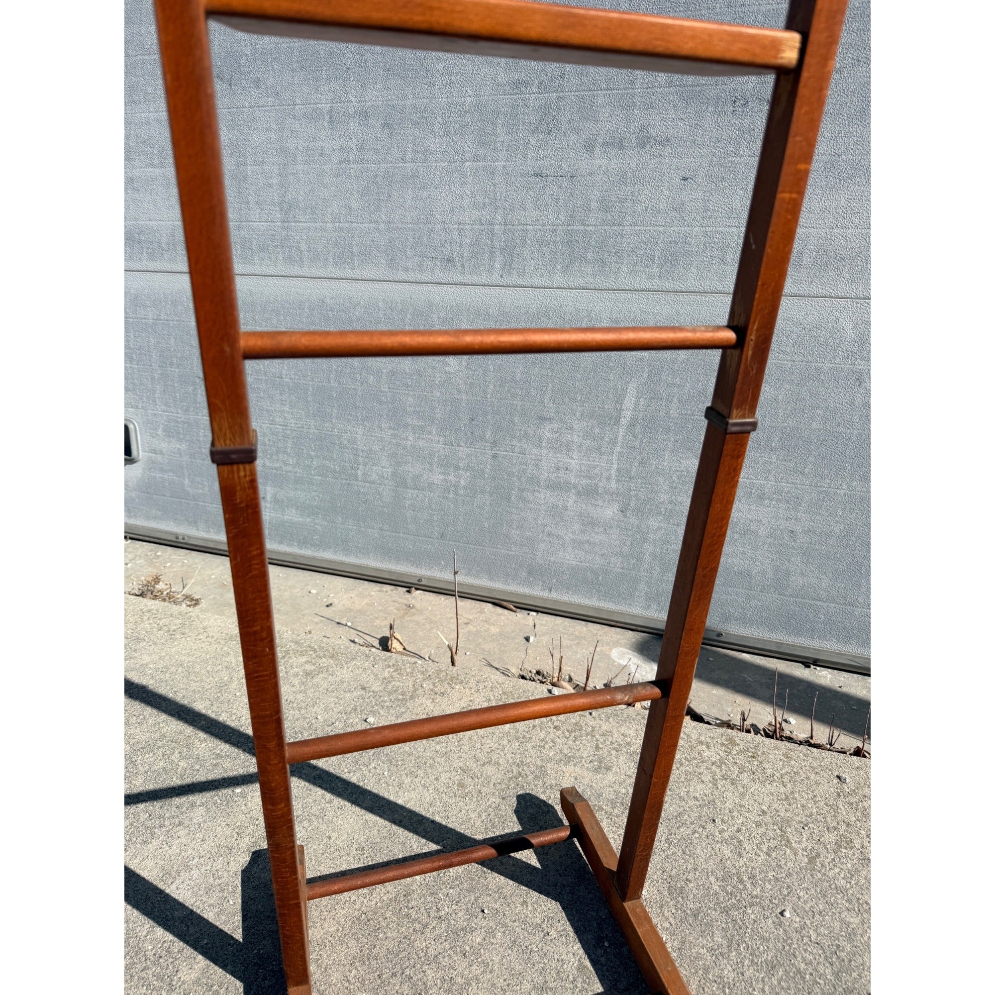 Vintage Wooden Rolling Valet Butler Suit Rack Stand - Brevettato Italy