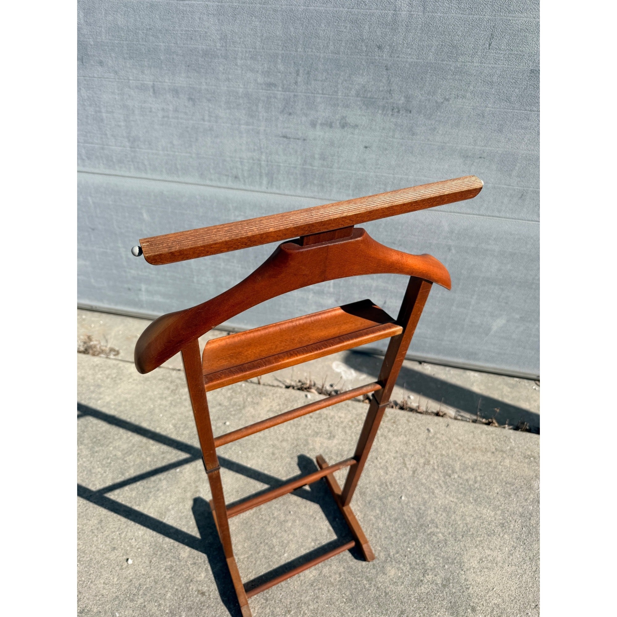 Vintage Wooden Rolling Valet Butler Suit Rack Stand - Brevettato Italy