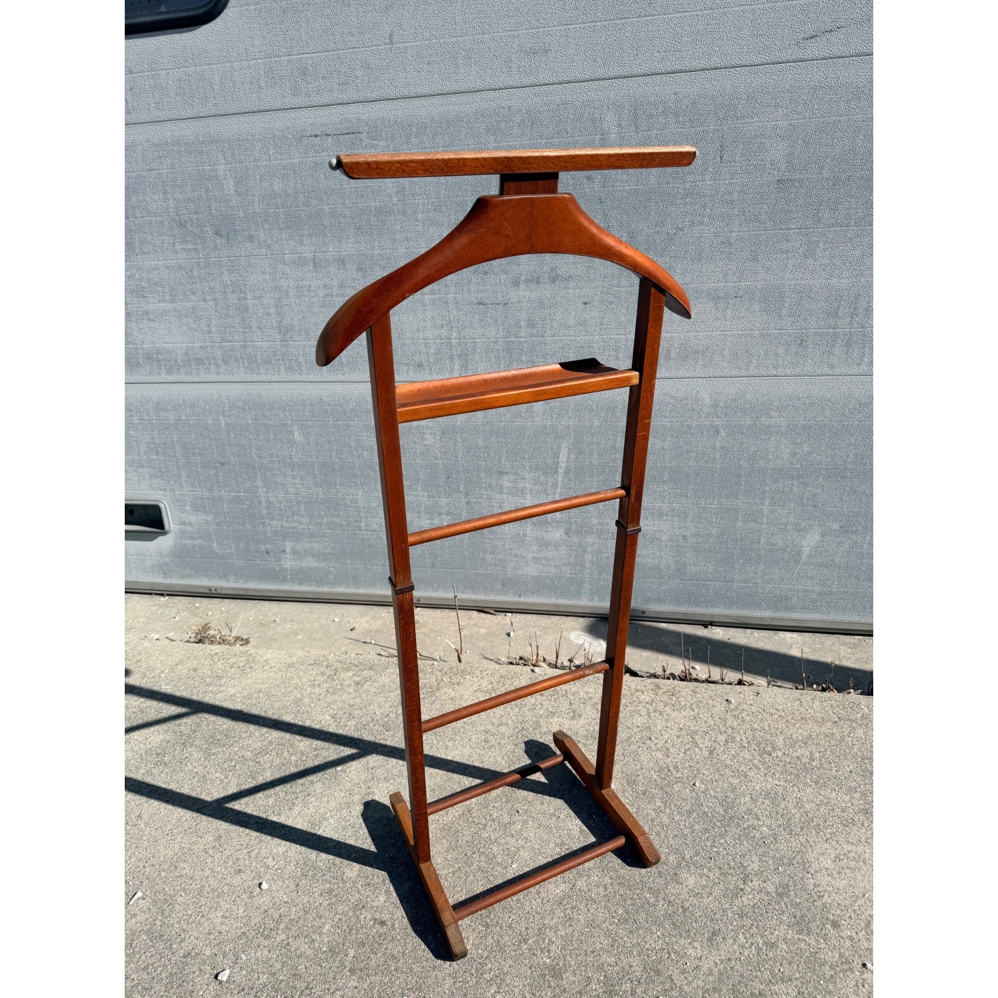 Vintage Wooden Rolling Valet Butler Suit Rack Stand - Brevettato Italy