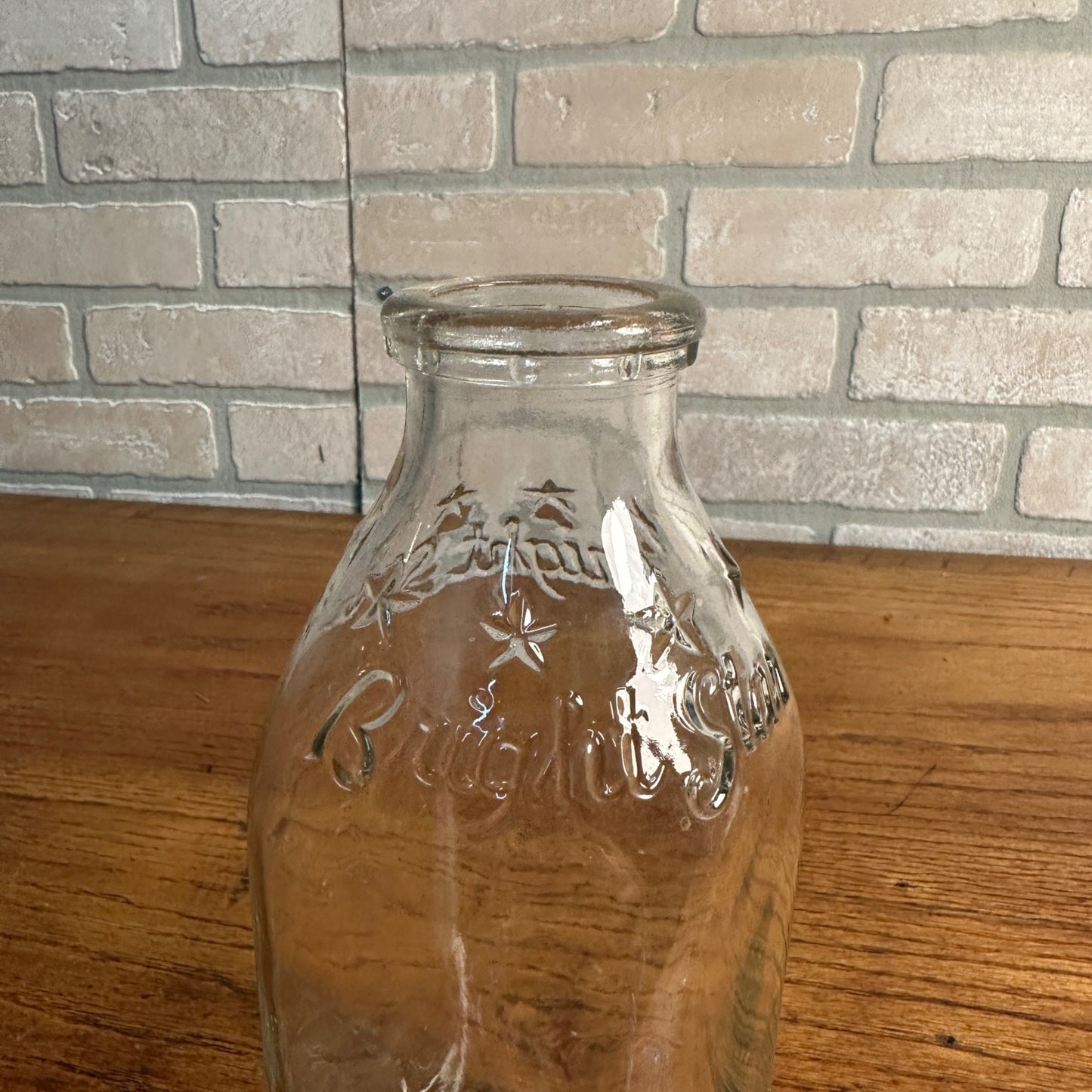 Blochowiak Dairy Co. Bright Star Dairy One Quart Milk Bottle - Milwaukee WI