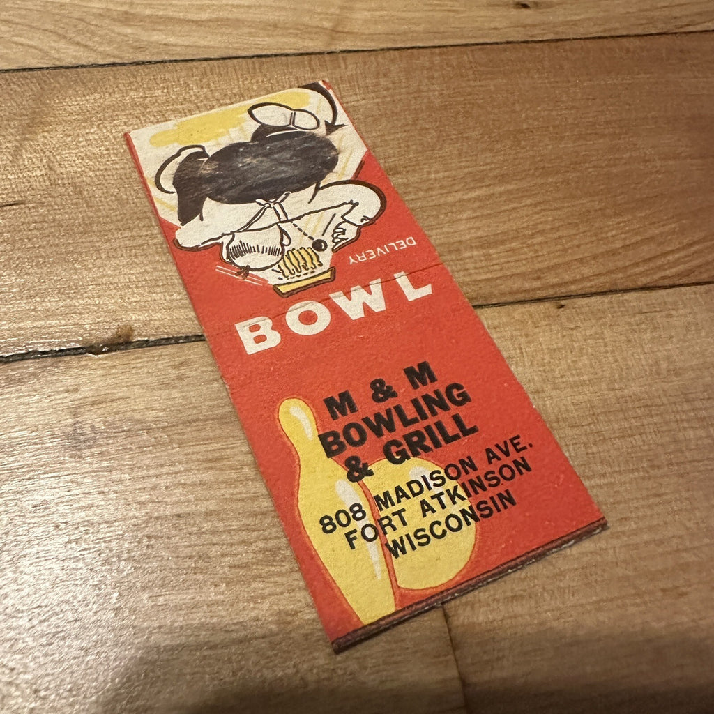 Vintage M&M Bowling Grill Fort Atkinson Wisconsin Advertising Matchbook