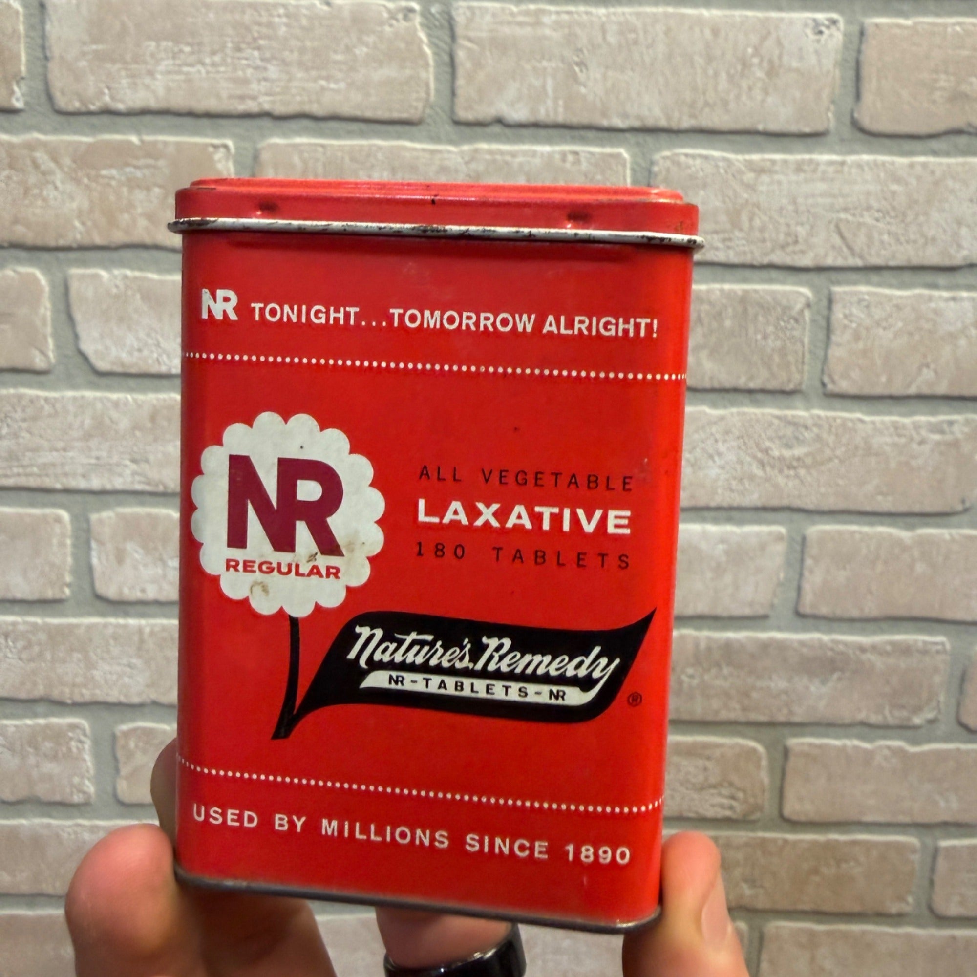 Vintage NR Regular Nature's Remedy Laxative Tin Advertising Empty Red $1.19