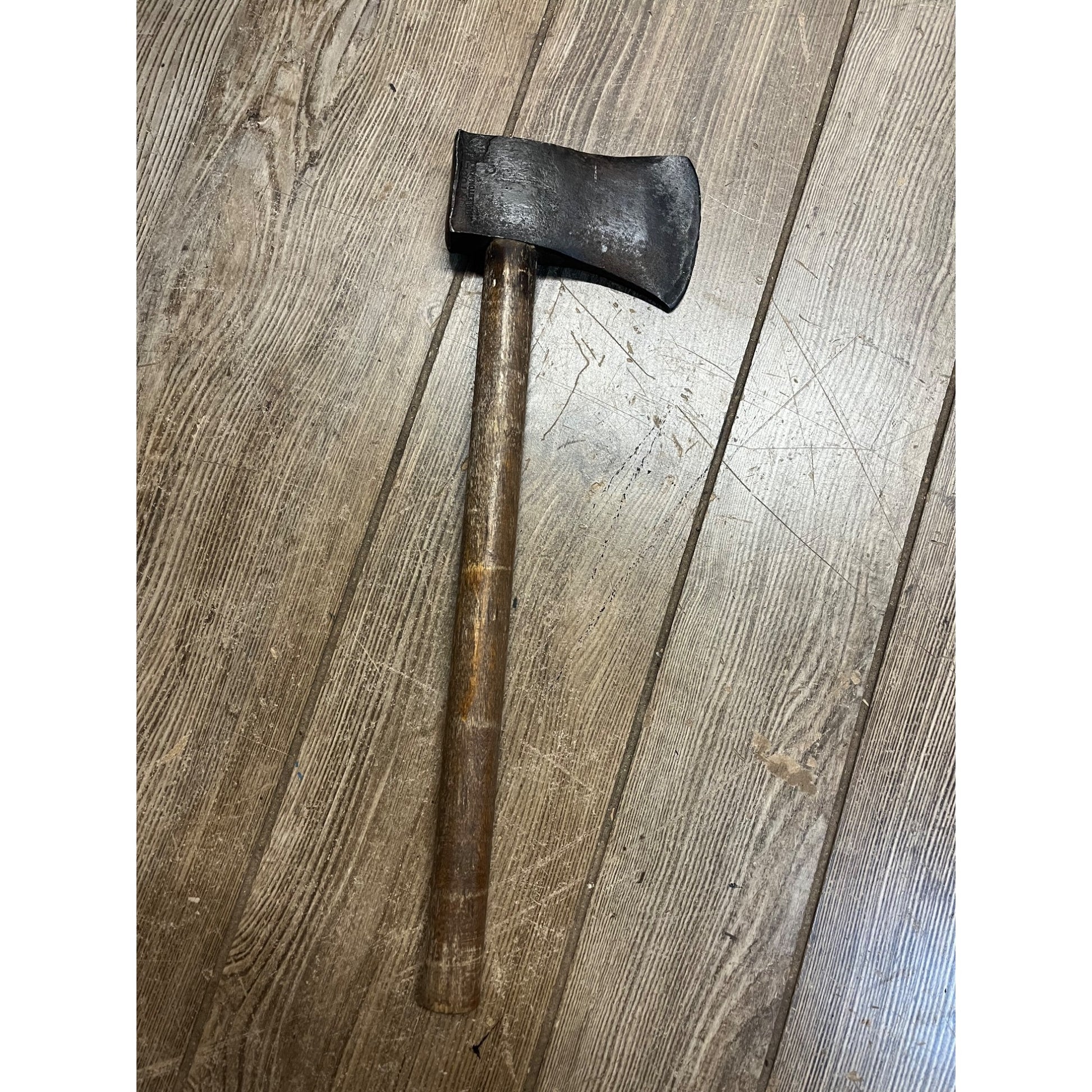 Vintage Hunt Tool Co, Charlestown Small Axe Hatchet w/ Wood Handle