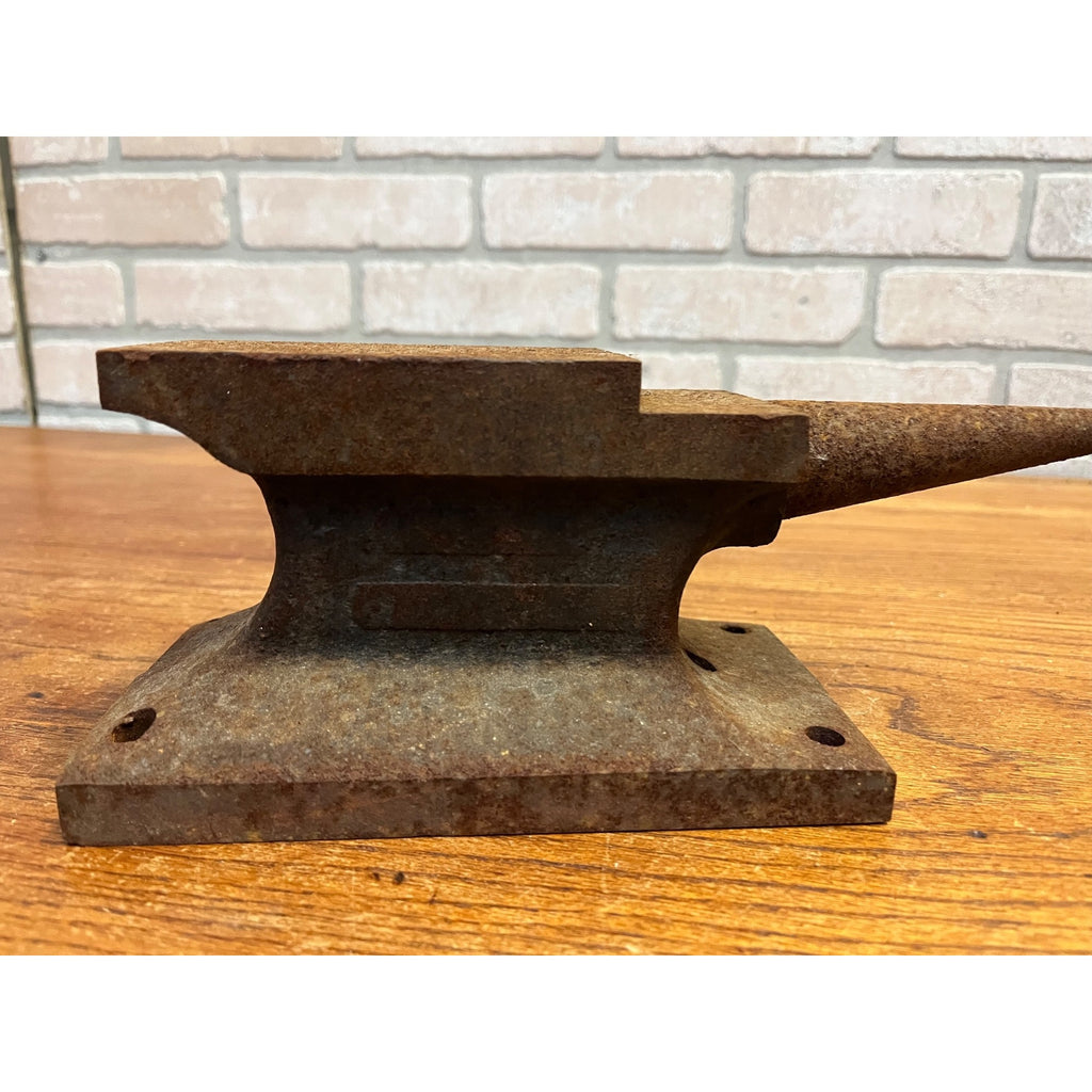 Antique Vintage Bench Anvil Tinsmith Machinist Jeweler Leather w/ Horn