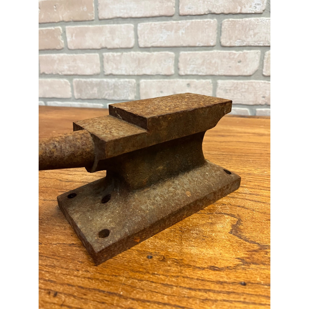 Antique Vintage Bench Anvil Tinsmith Machinist Jeweler Leather w/ Horn