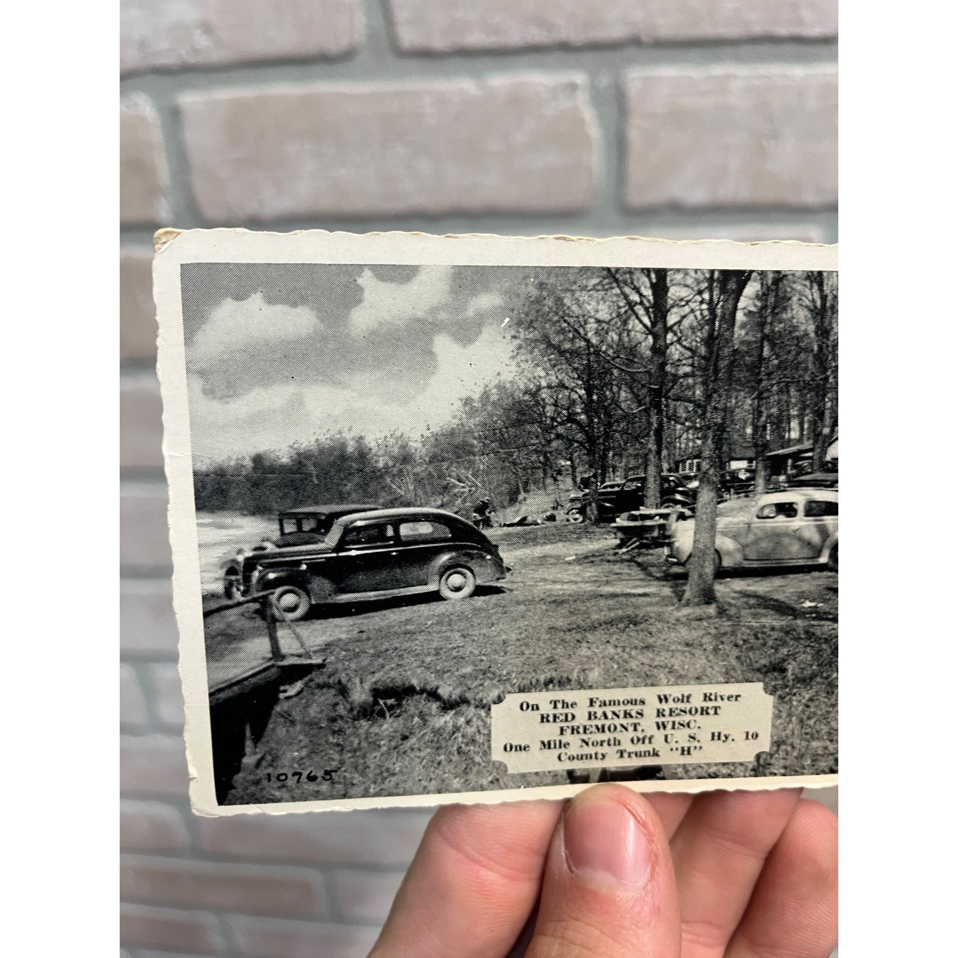 RPPC Postcard -- Fremont Wisconsin - Wolf River Red Banks Resort * Creased