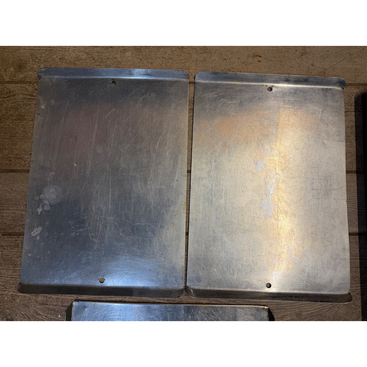 Set Of 5 Vintage Aluminum Baking & Sheet Pans Air Bake, Mirro ++ Mid-Century