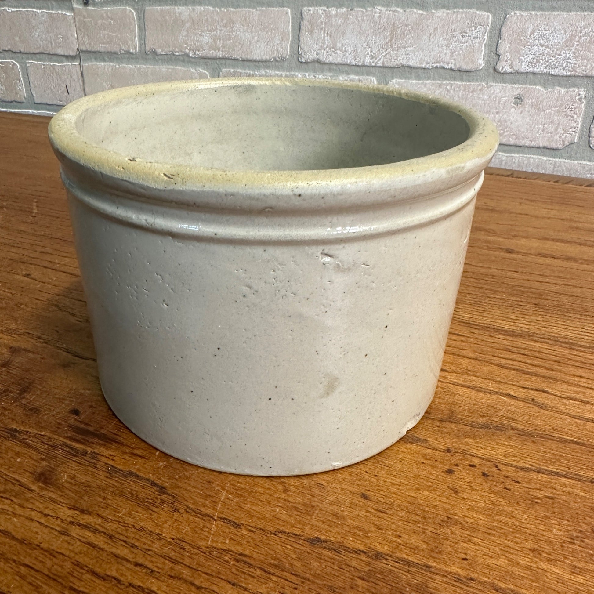 Vintage Stoneware White Glaze Butter Kitchen Crock 7-1/4"Dia x 5" tall Primitive