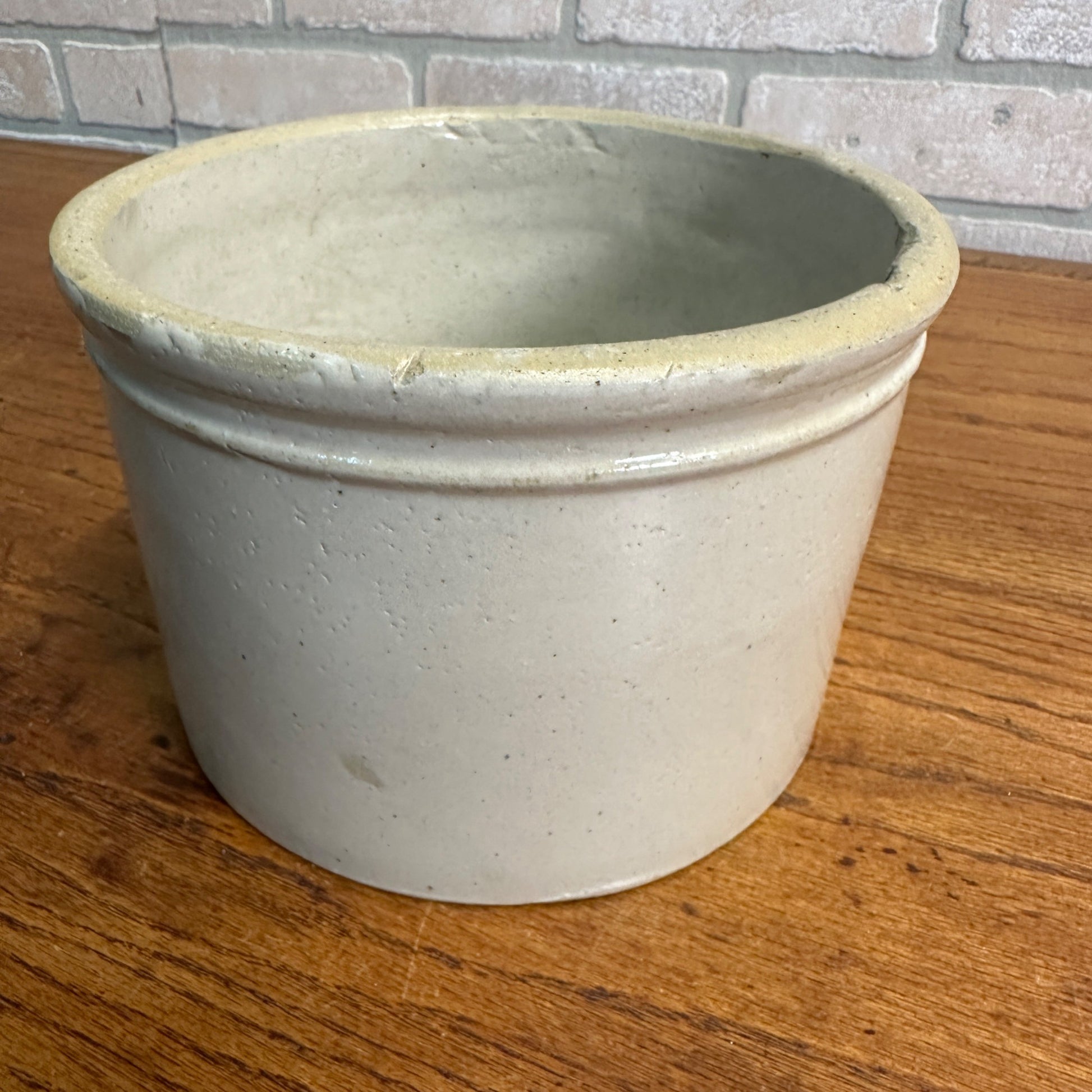 Vintage Stoneware White Glaze Butter Kitchen Crock 7-1/4"Dia x 5" tall Primitive