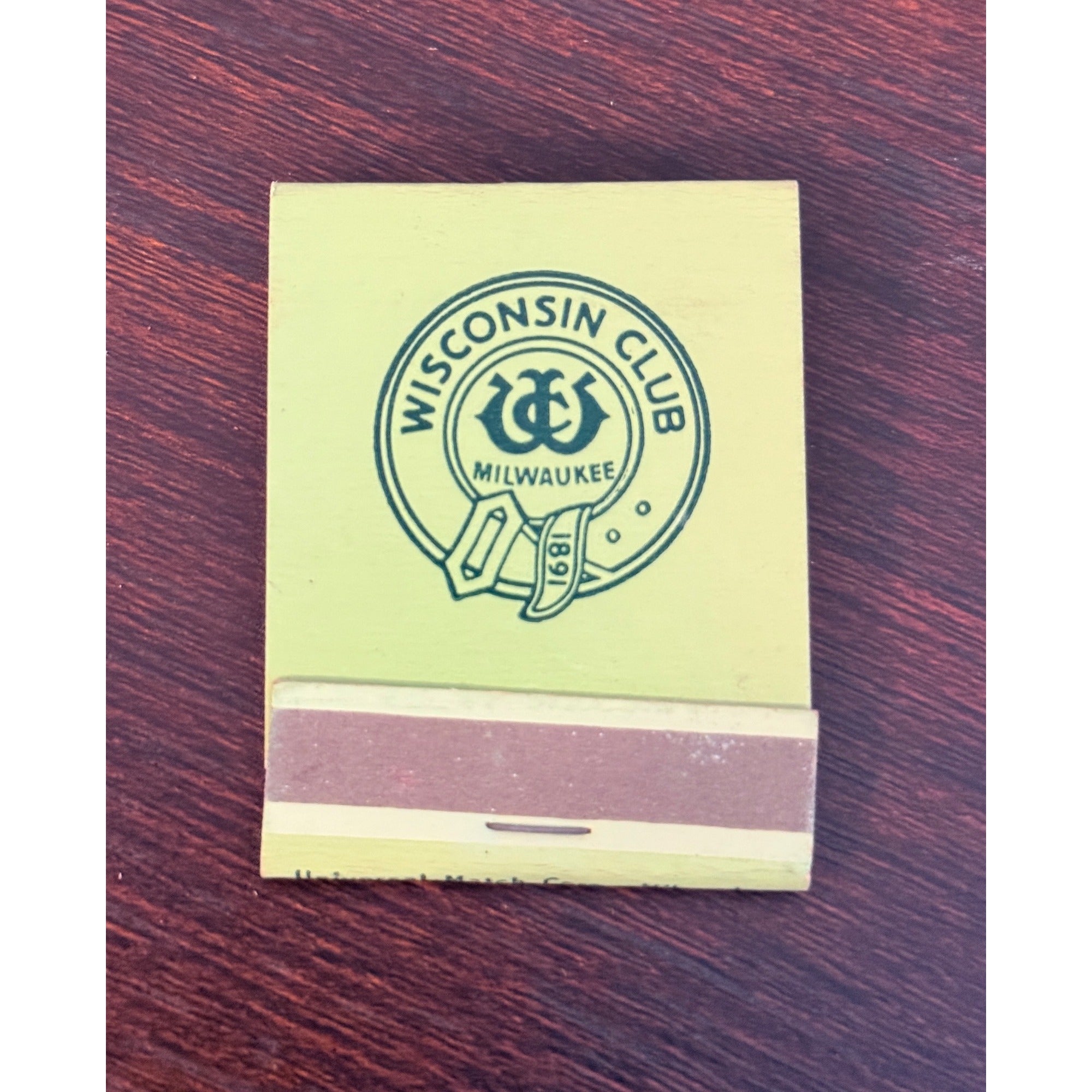 Vintage Milwaukee Wisconsin Club Wis WI Unstruck FULL Matchbook Hotel