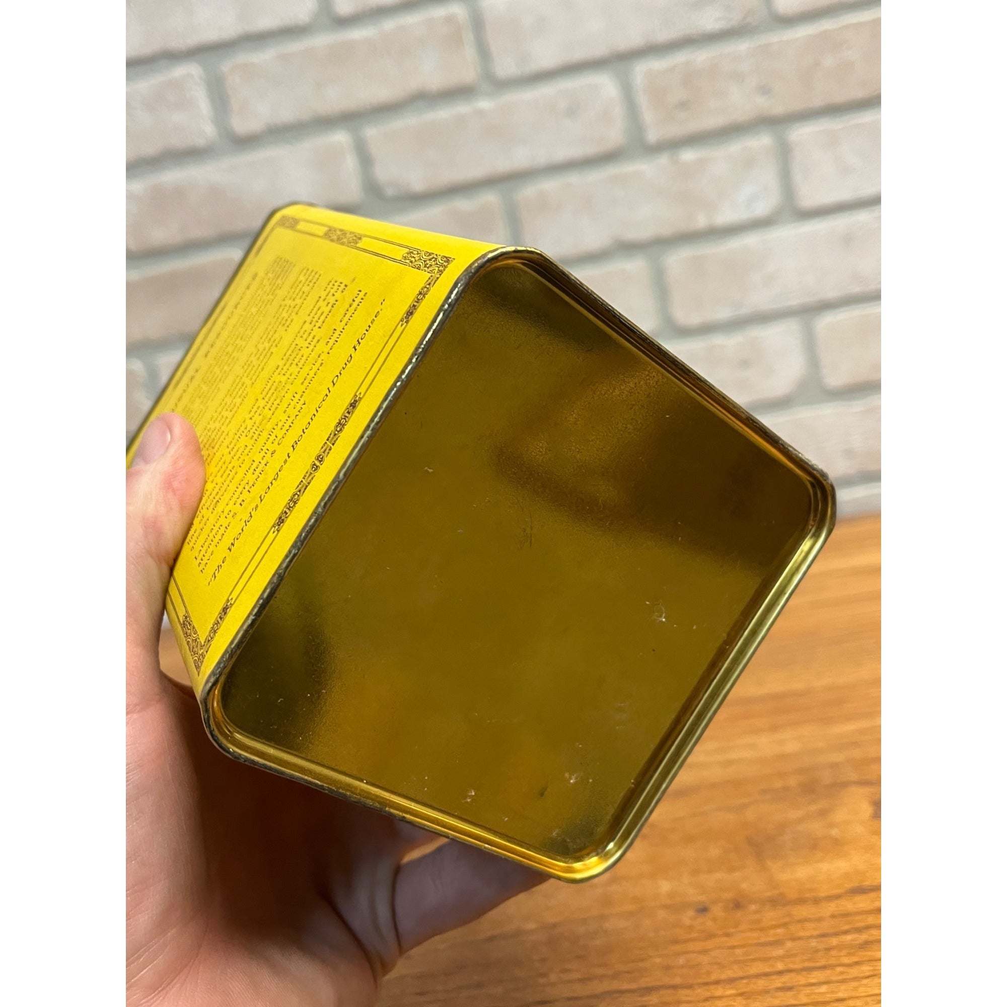 Vintage Penick's Botanical Drugs Tin Elm Bark Apothecary Pharmacy Container Can