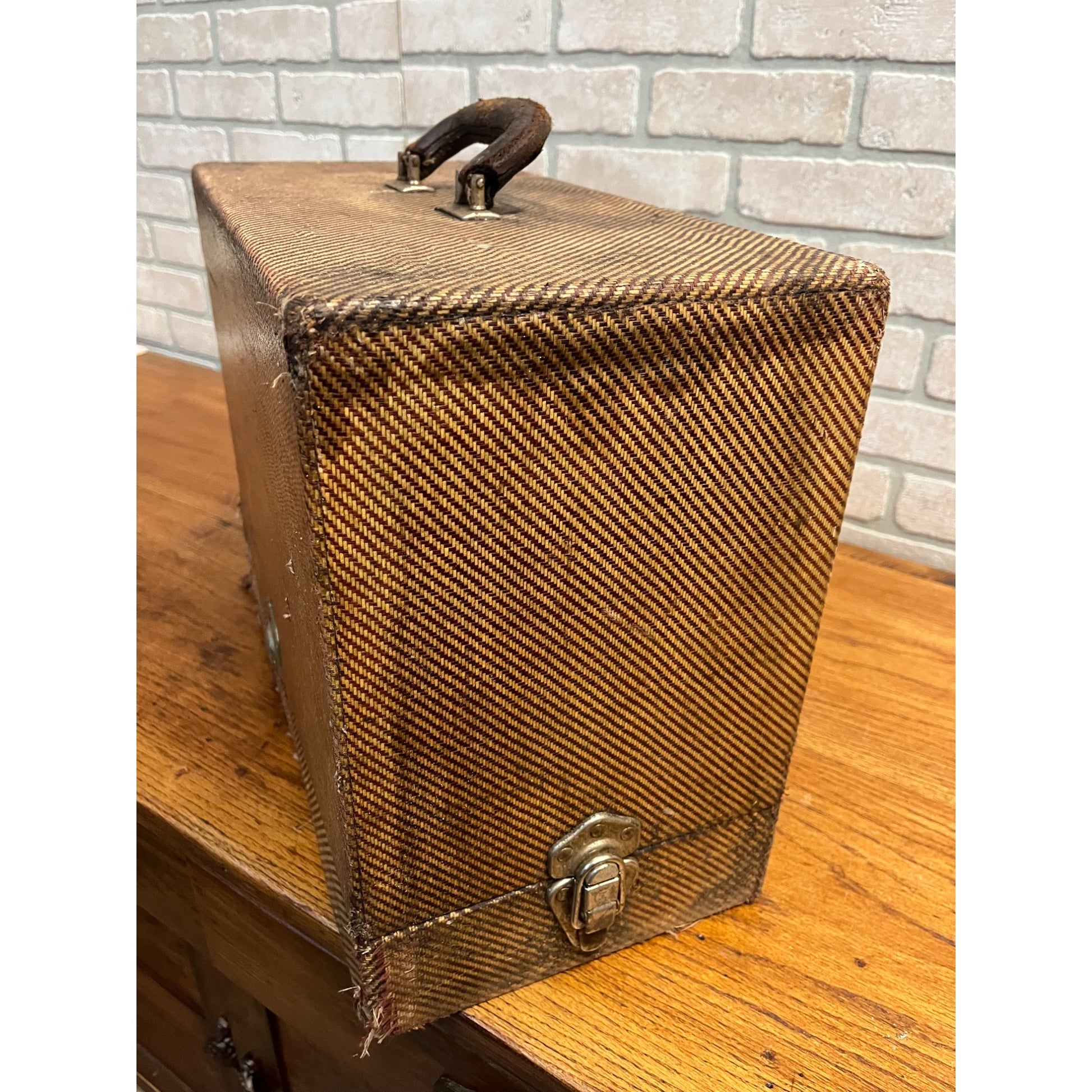 Antique 1904 Model 27 Singer Sphinx Sewing Machine w/ Travel Case