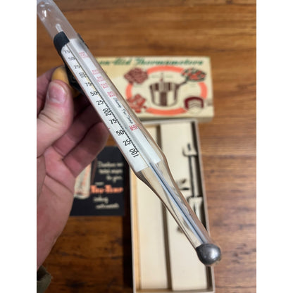 Vtg Thermometer Chaney Kitchen Aid Roast Meat & Deep Fat Frying Candy w/ Box