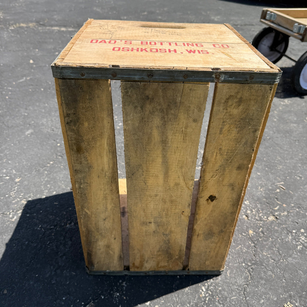 Vintage 3V Cola Vess Oshkosh Wis Soda Crate Carrier Beverages Dad's Bottling