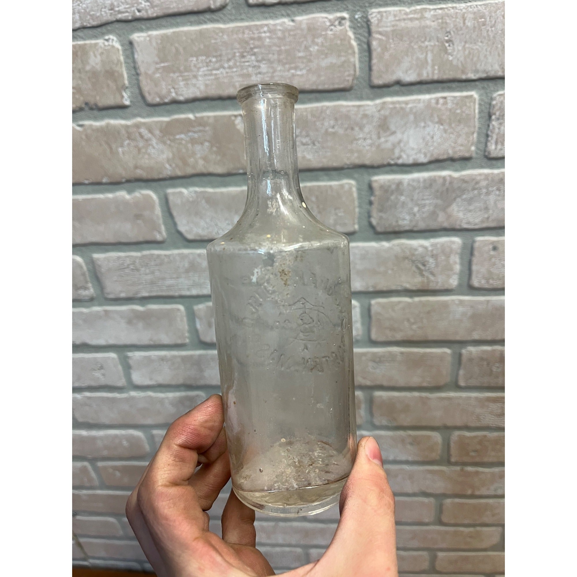 Antique T. NOONAN & SONS CO BOSTON MASS 1890's Hair Medicine Bottle Barber 6 3/4